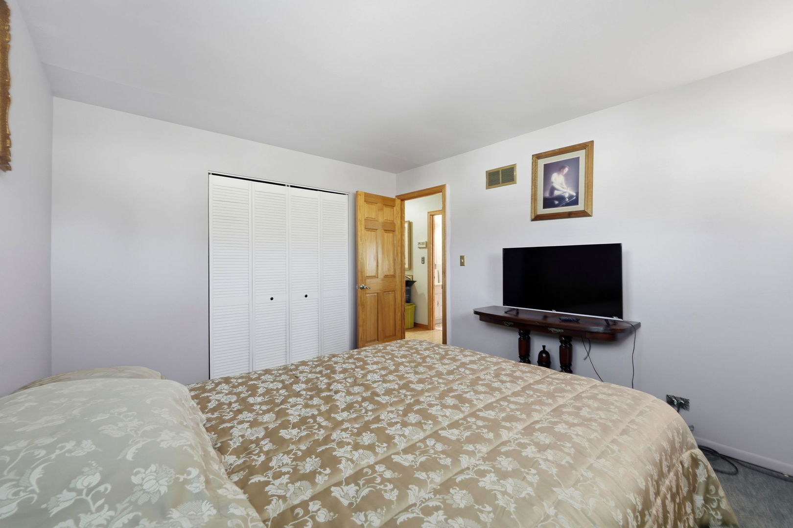 912 River Forest Court