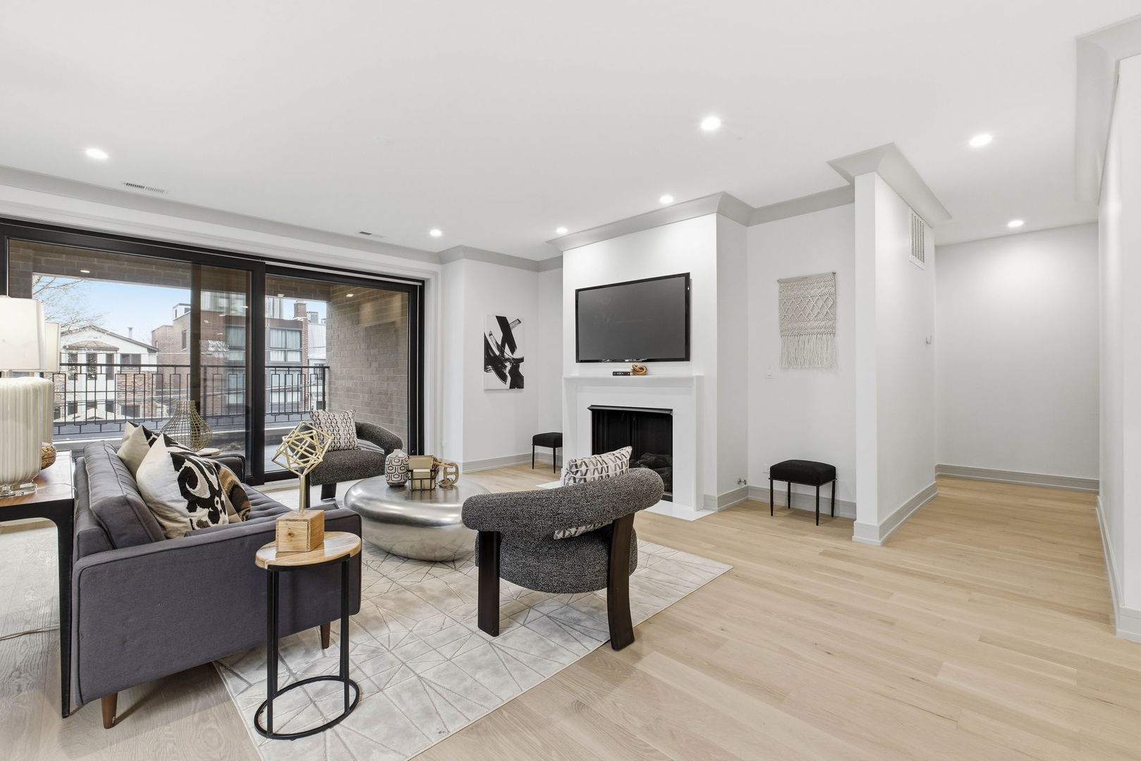 1646 N Orchard Street Unit: 2