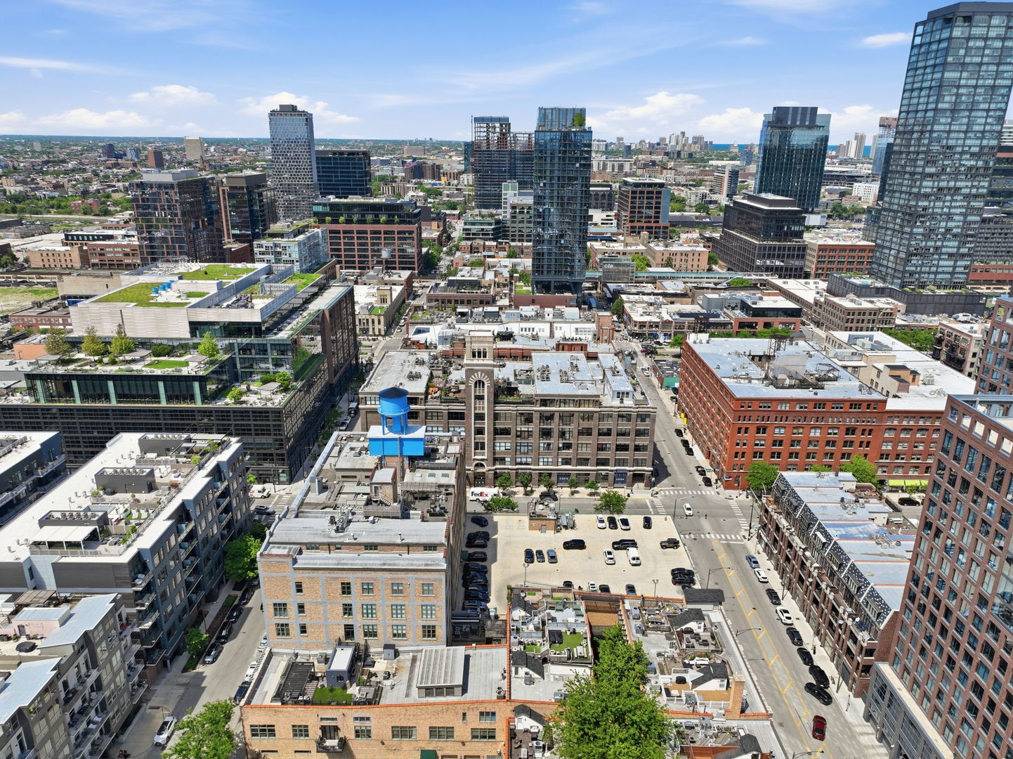 1000 W Washington Boulevard Unit: 406