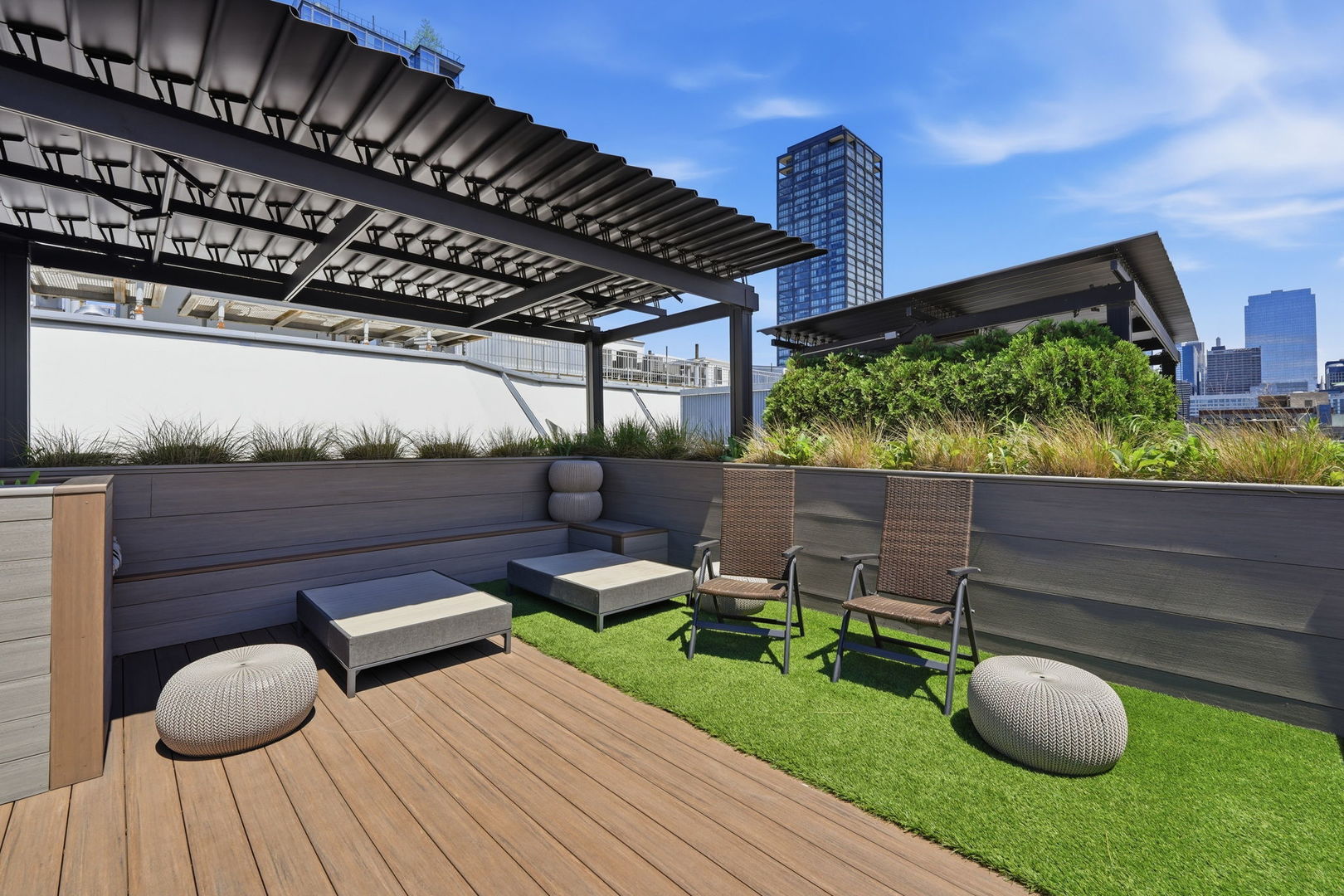 1000 W Washington Boulevard Unit: 406