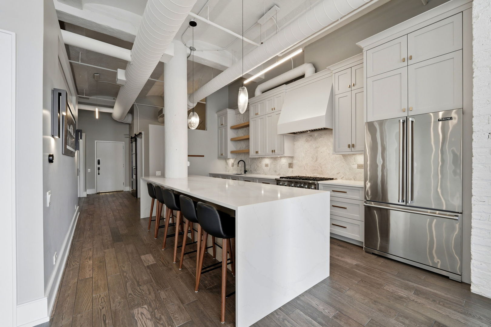 1000 W Washington Boulevard Unit: 406