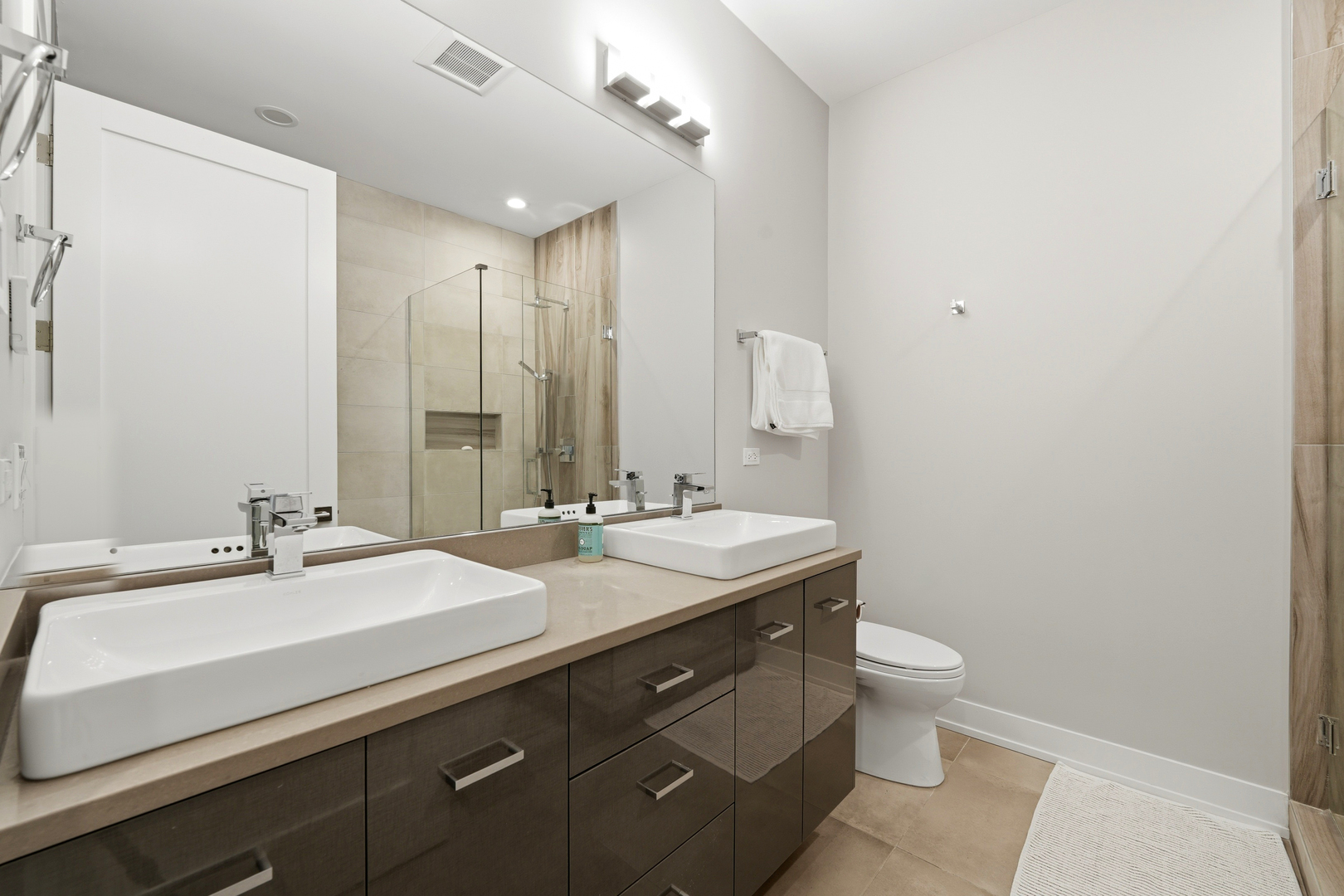 2825 N Halsted Street Unit: 3N