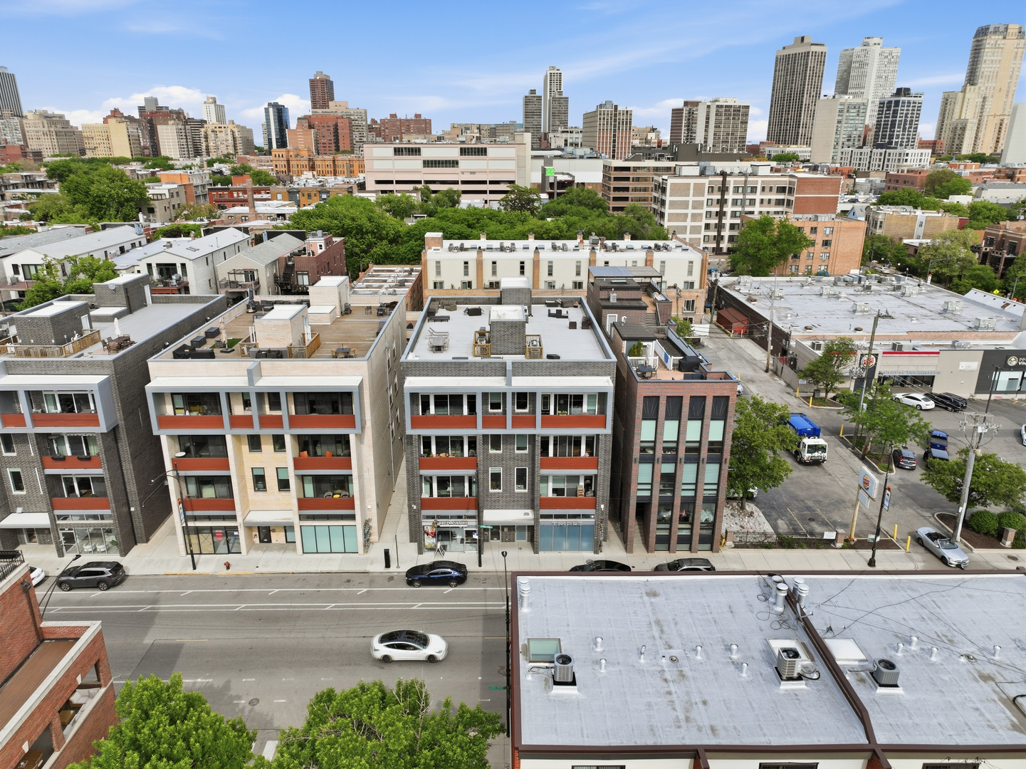 2825 N Halsted Street Unit: 3N