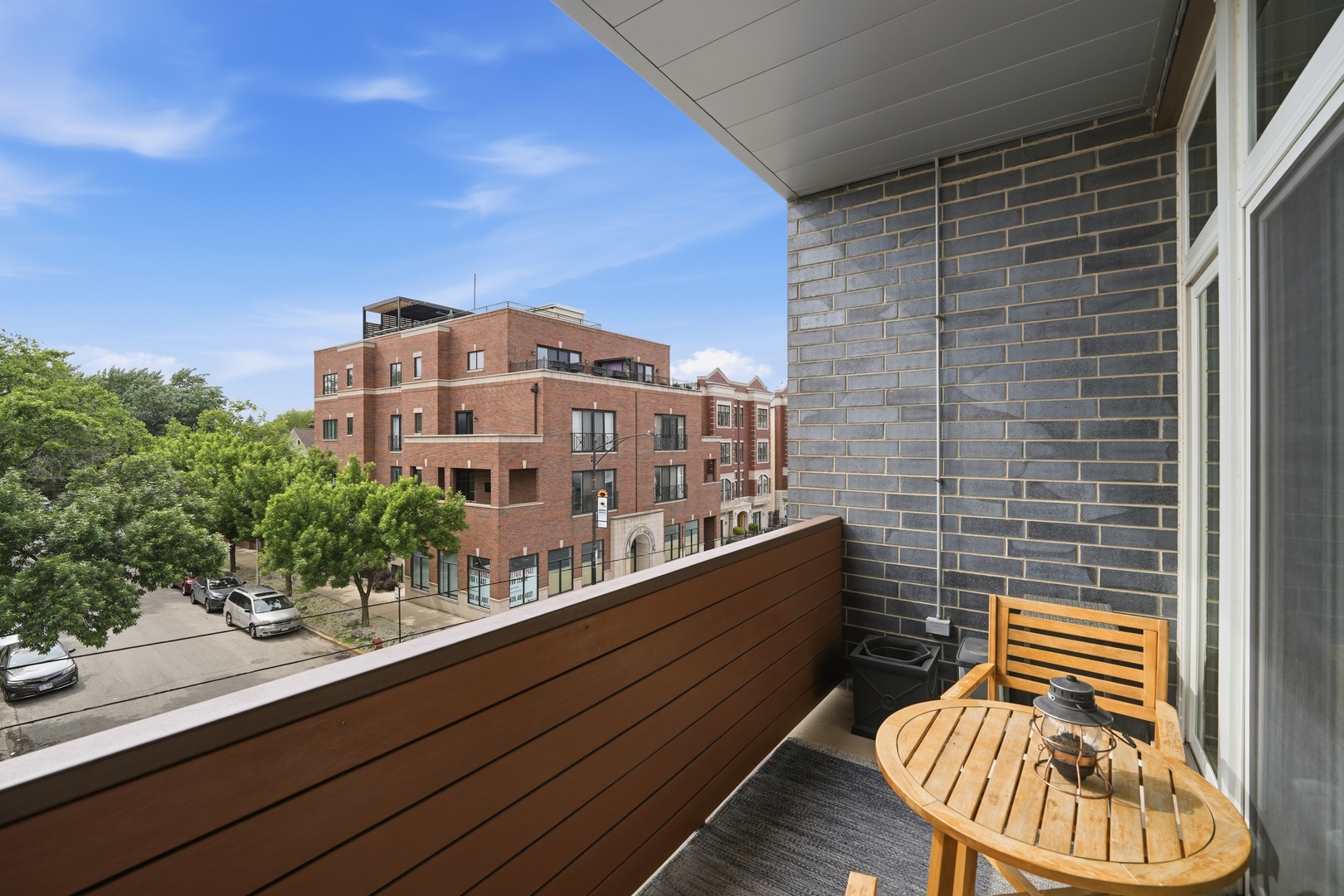 2825 N Halsted Street Unit: 3N