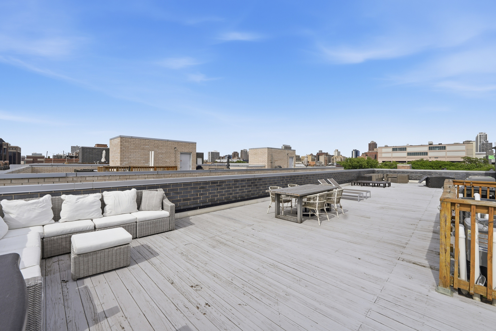 2825 N Halsted Street Unit: 3N