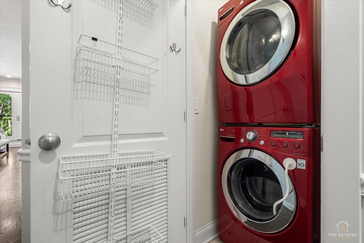 1541 W MONTANA Street Unit: 2