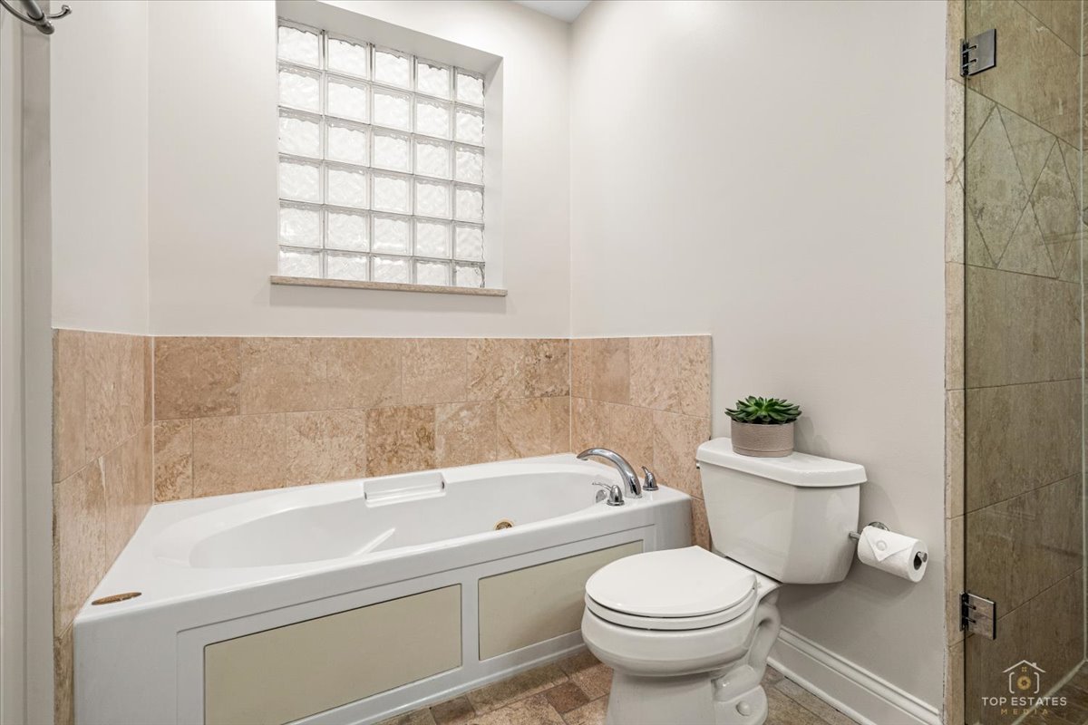 1541 W MONTANA Street Unit: 2