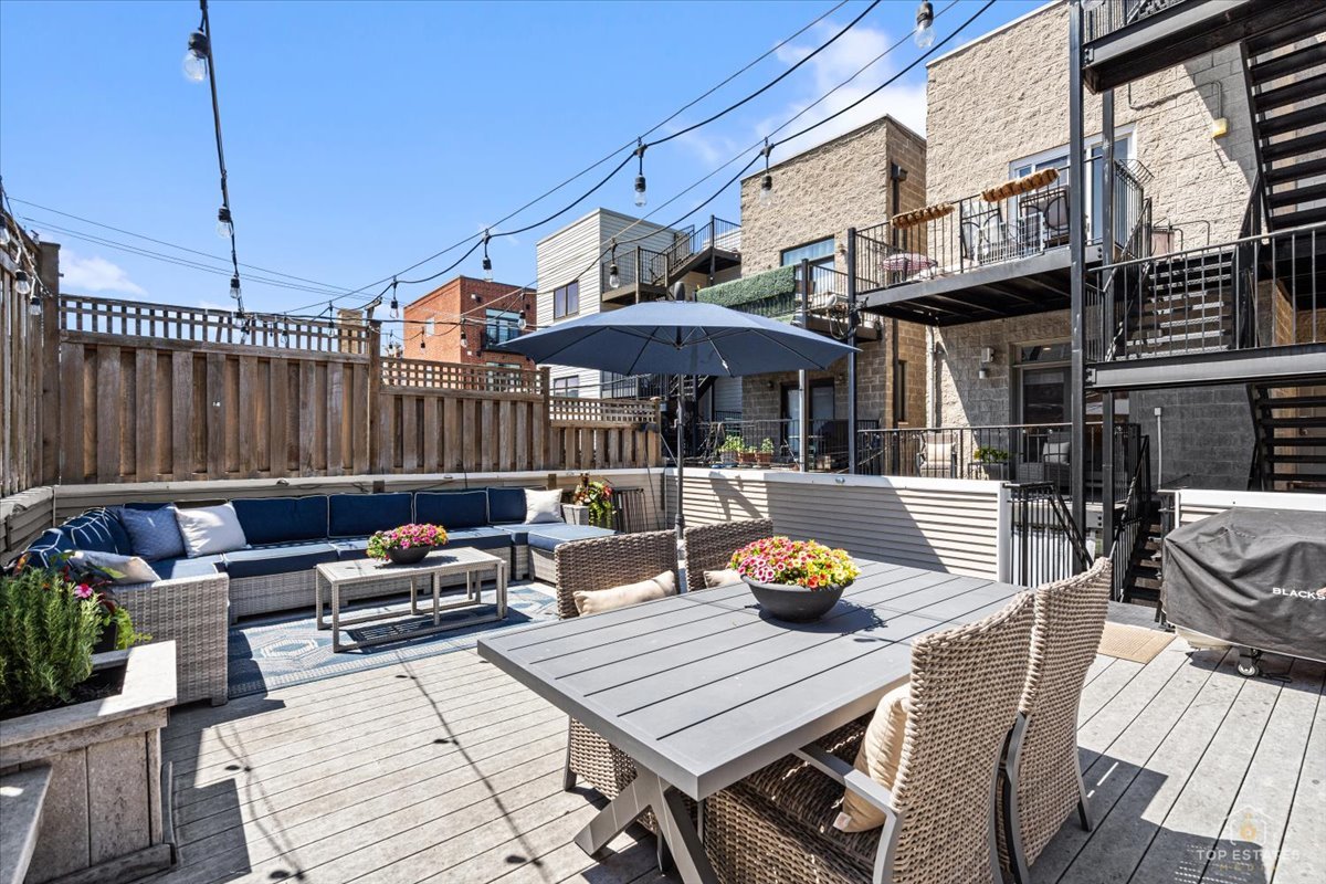 1541 W MONTANA Street Unit: 2