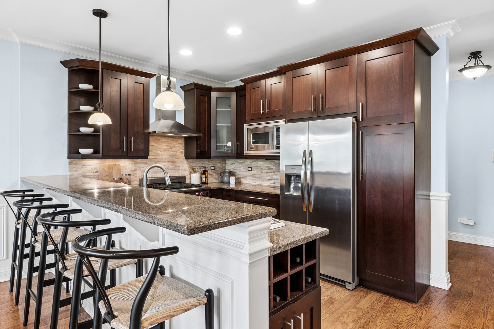 843 W Diversey Parkway Unit: 4