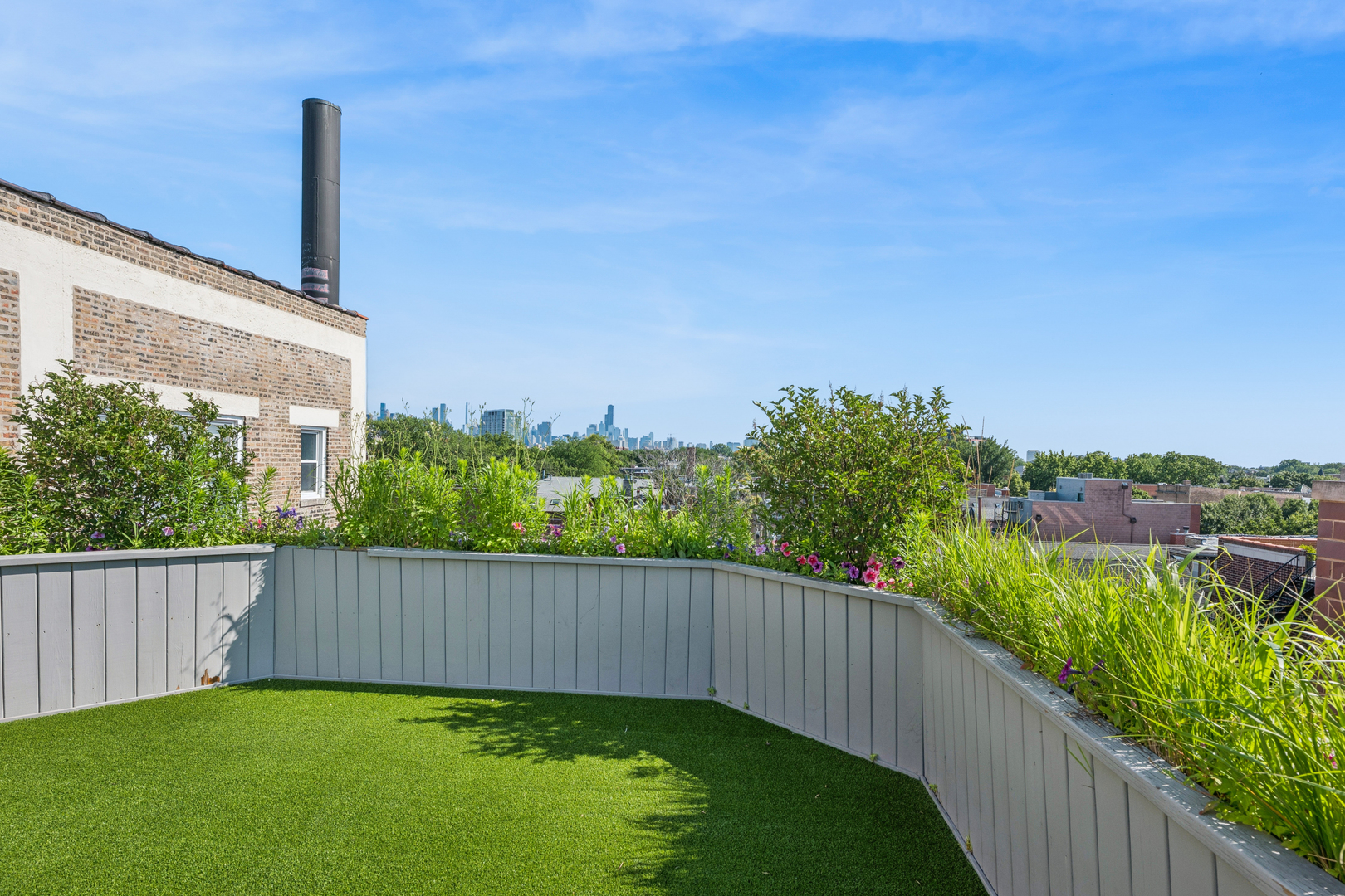 843 W Diversey Parkway Unit: 4