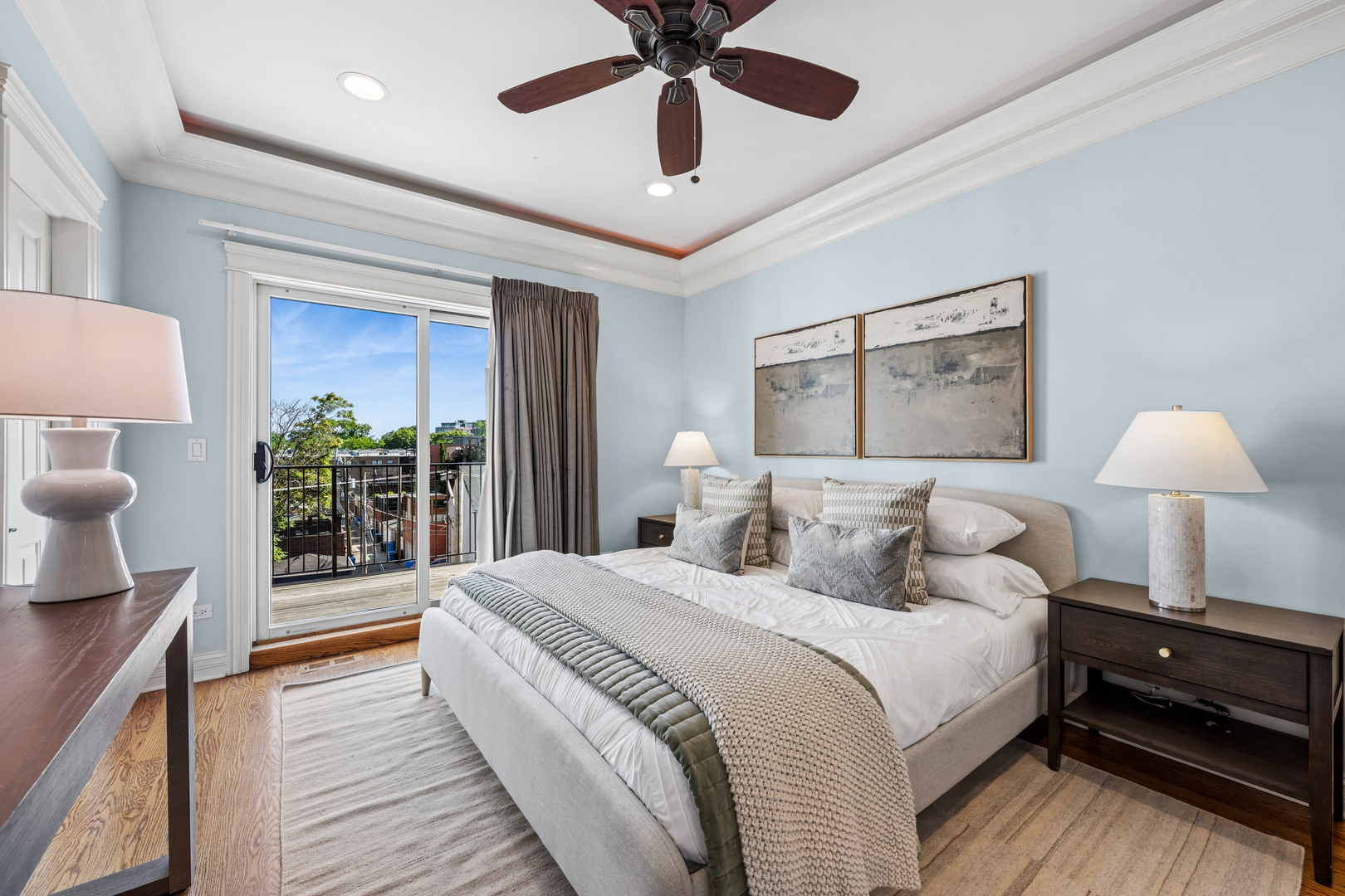 843 W Diversey Parkway Unit: 4