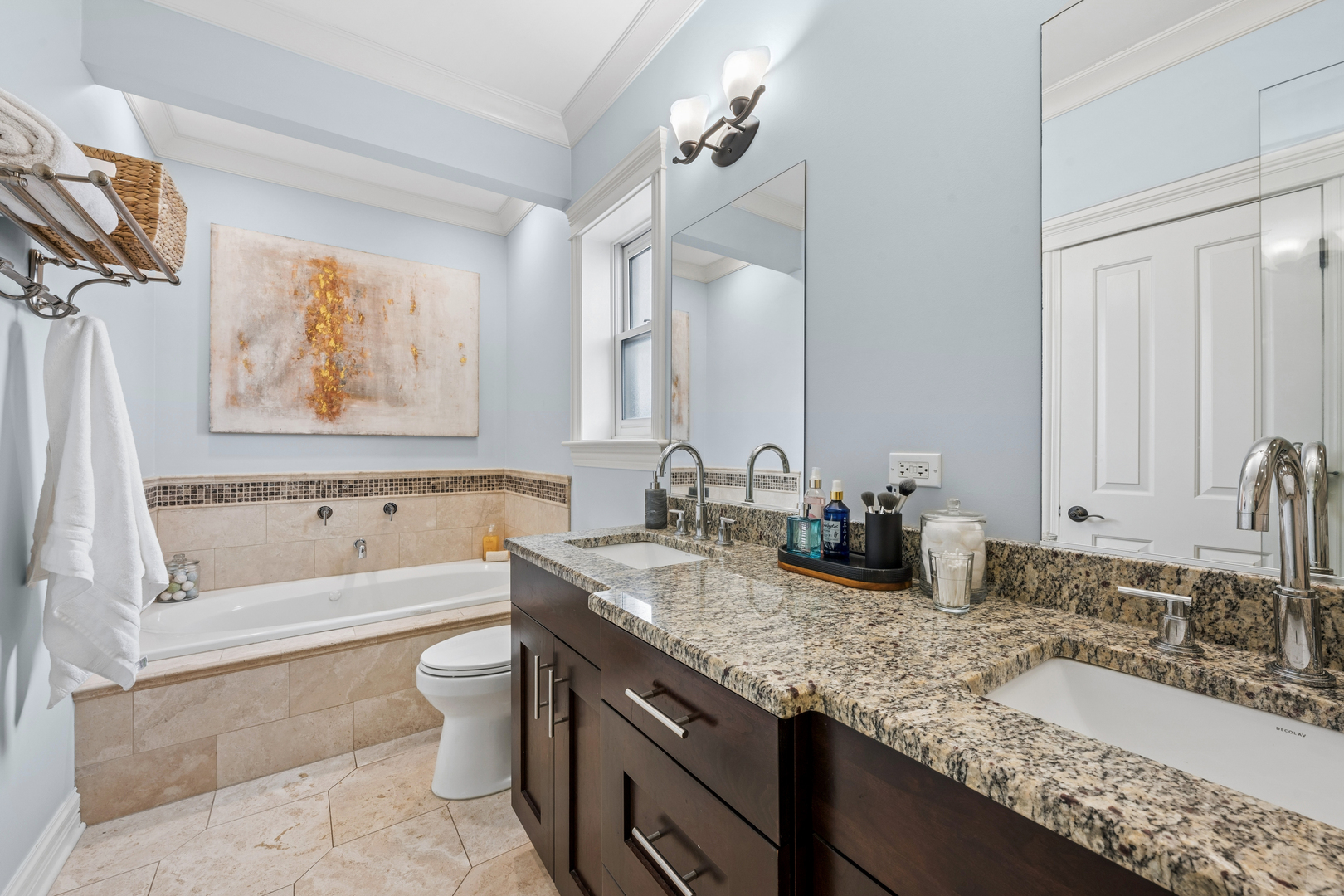 843 W Diversey Parkway Unit: 4