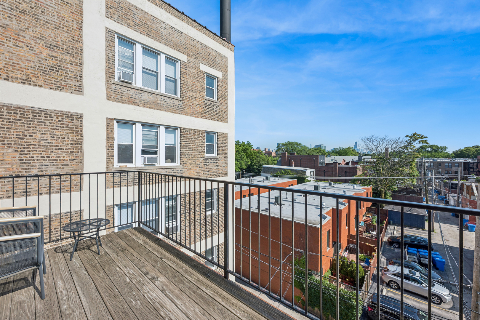 843 W Diversey Parkway Unit: 4