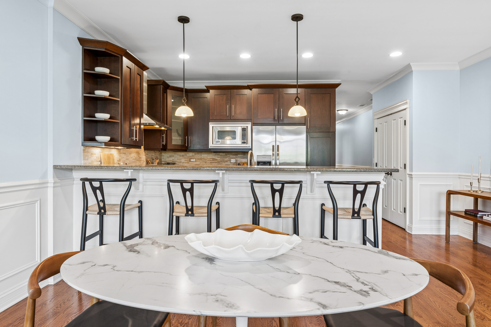 843 W Diversey Parkway Unit: 4