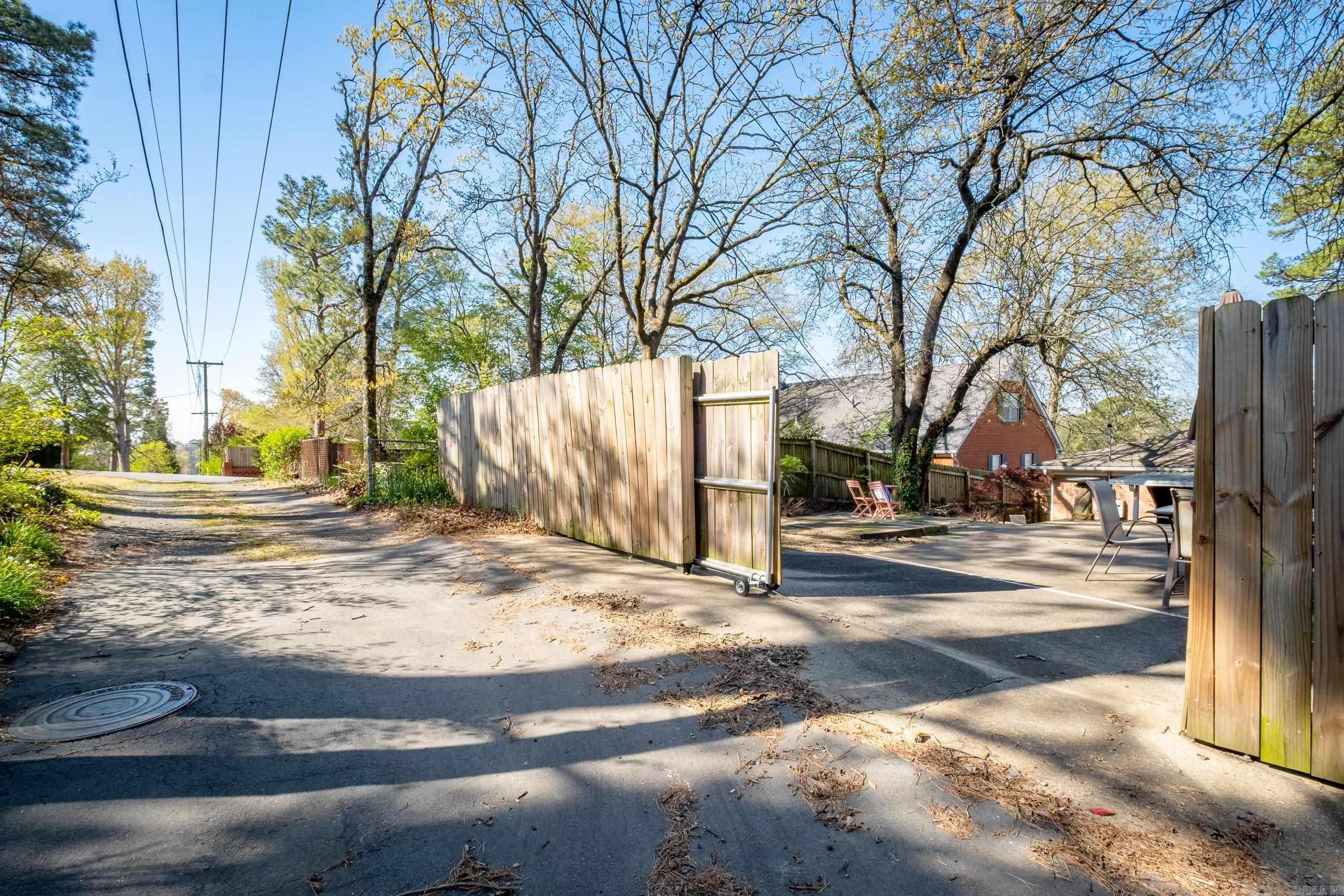 1207 Mellon Street