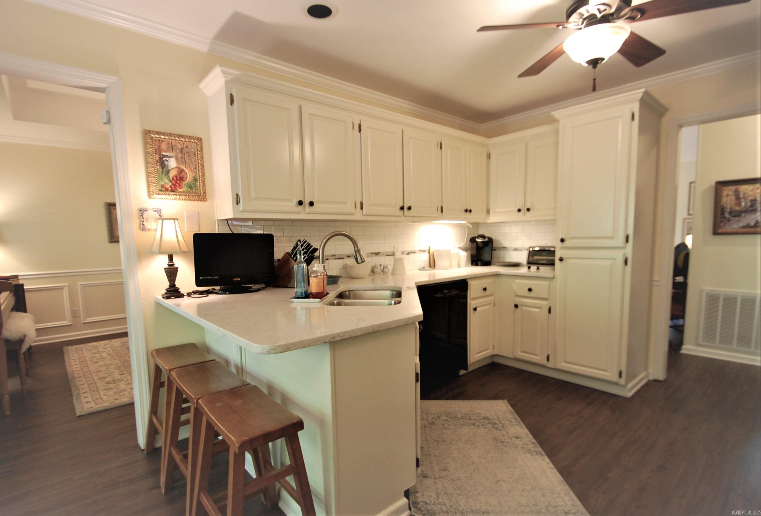 13805 Napoleon Road