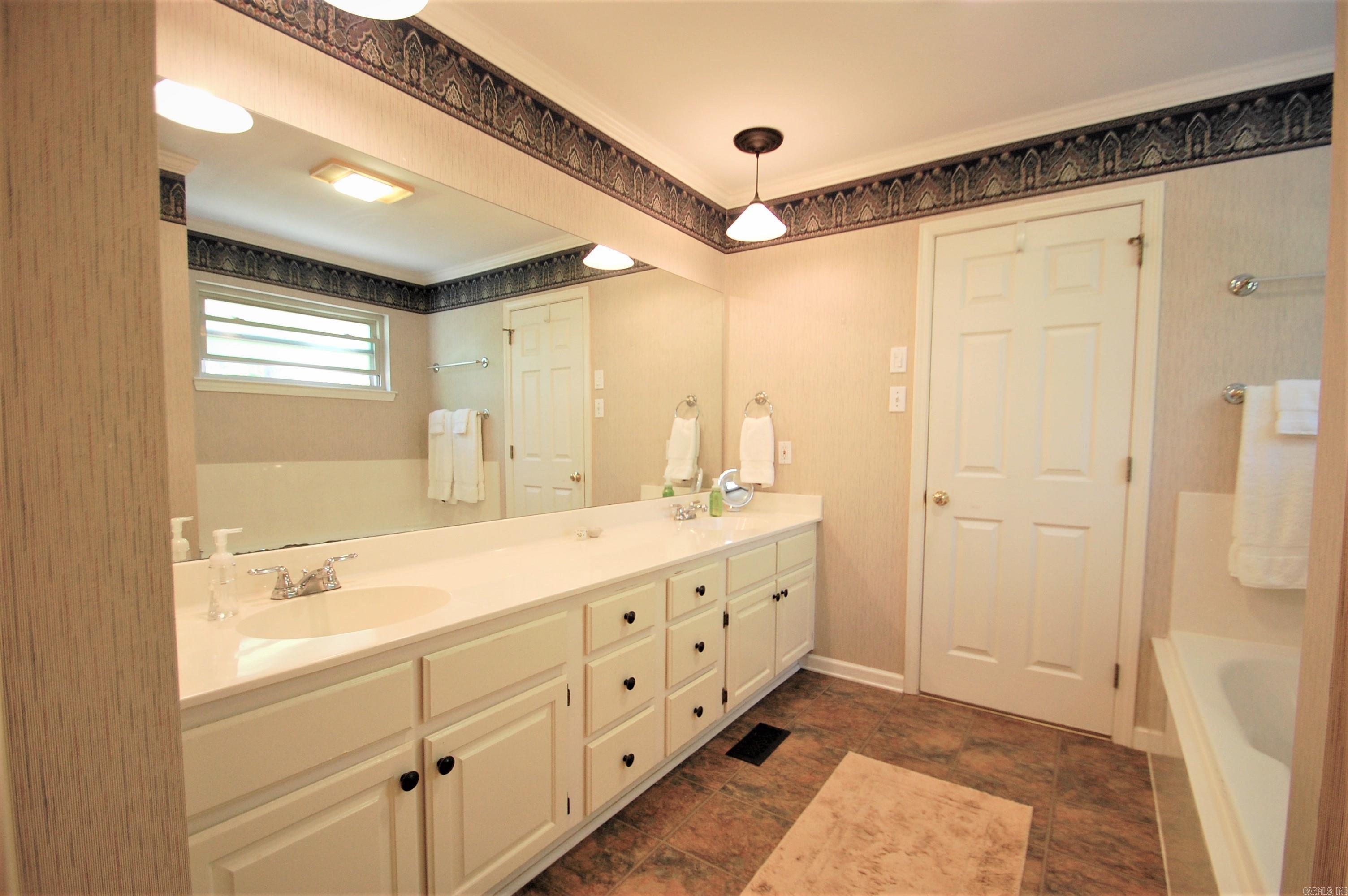 13805 Napoleon Road