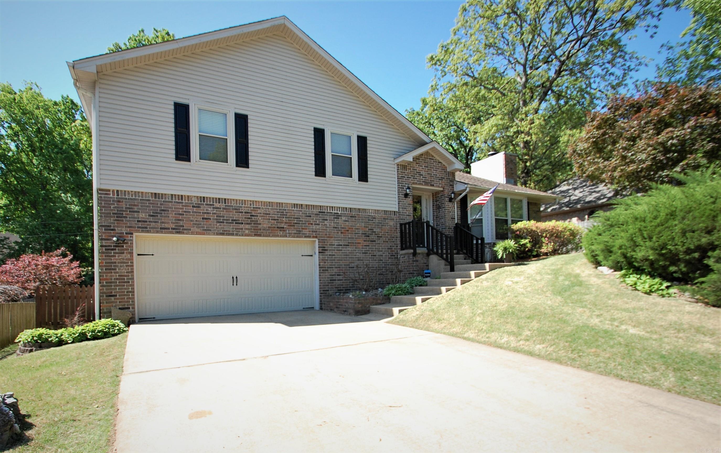 13805 Napoleon Road