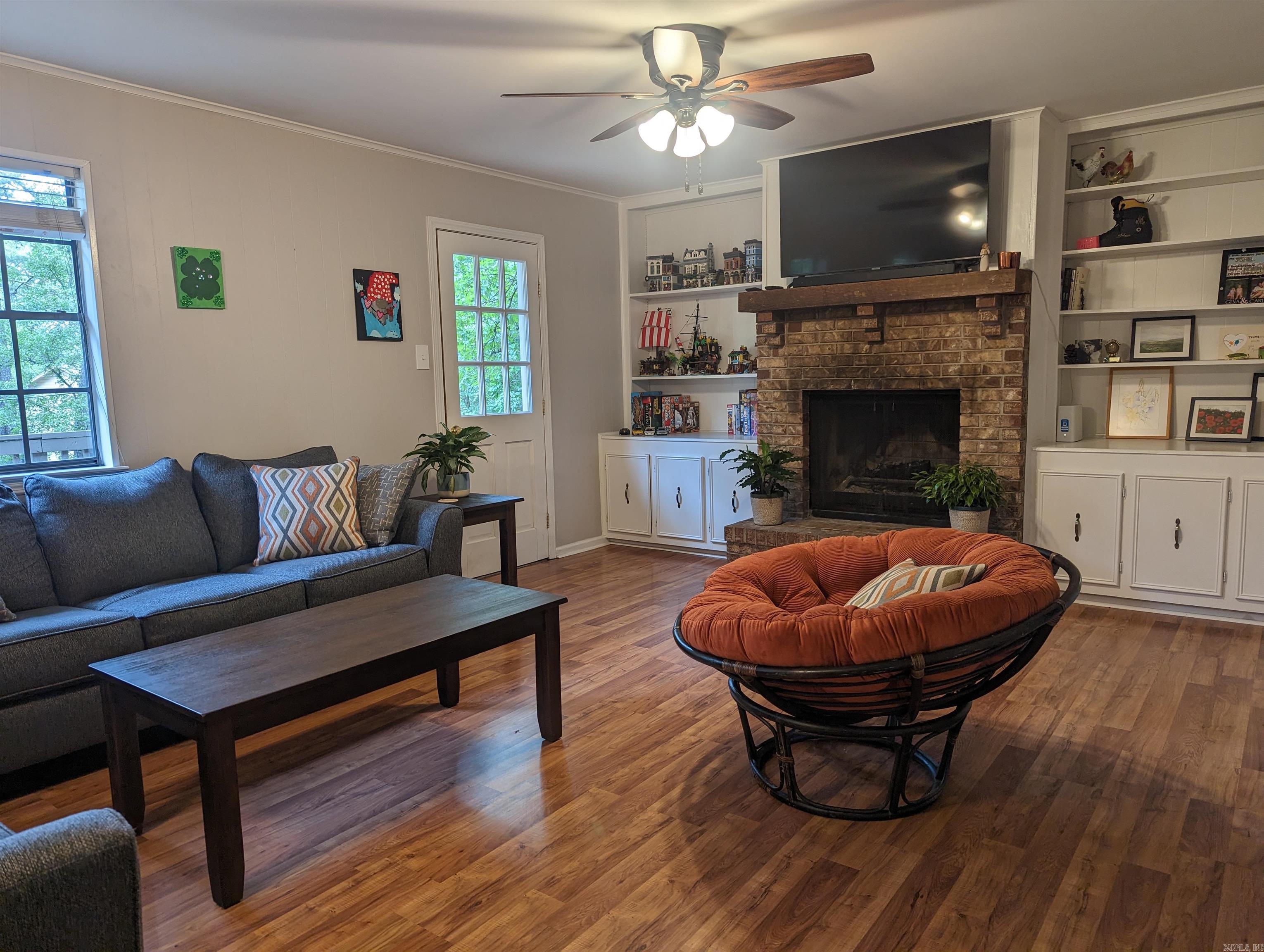 25 Emerald Court