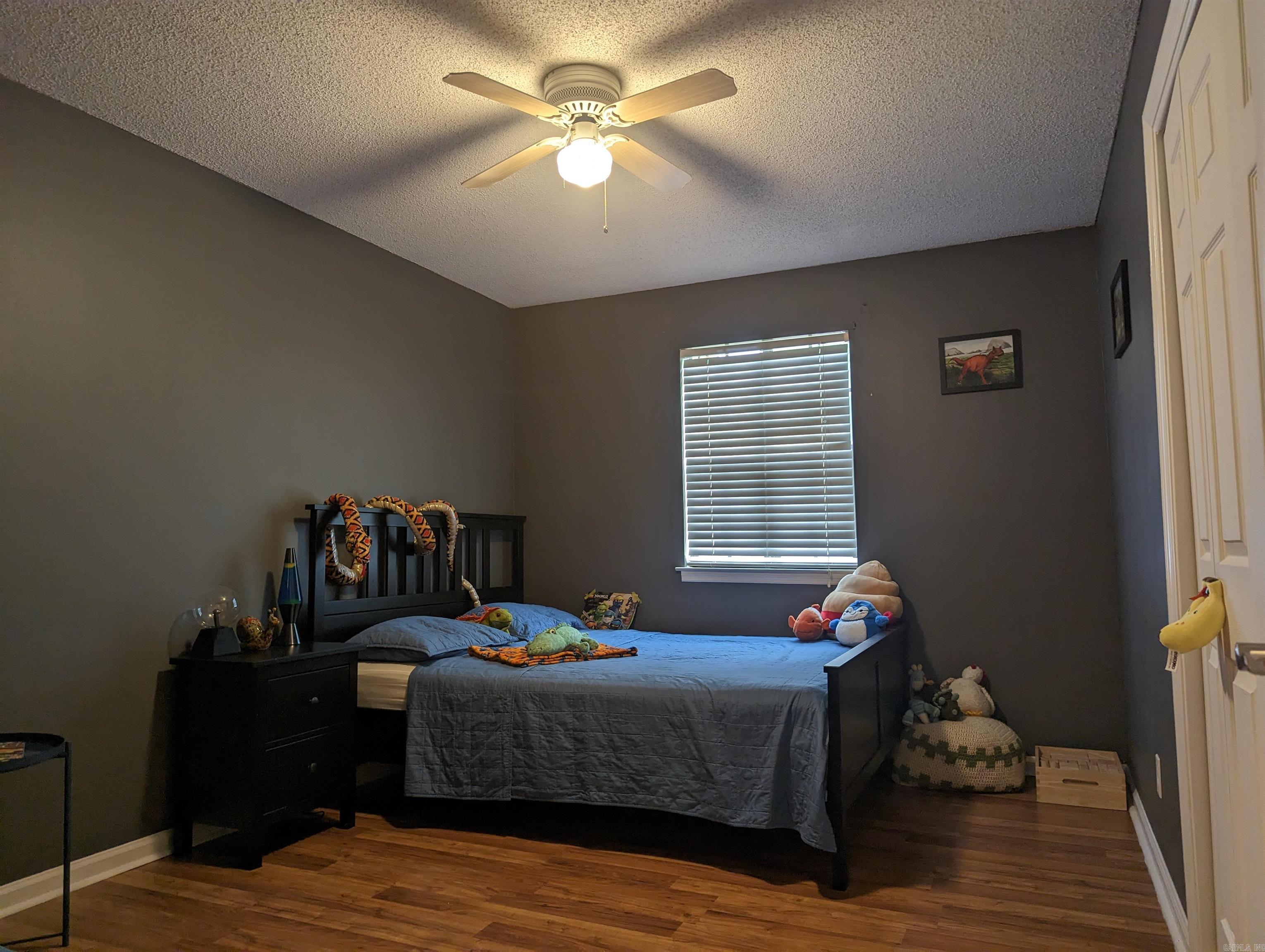 25 Emerald Court