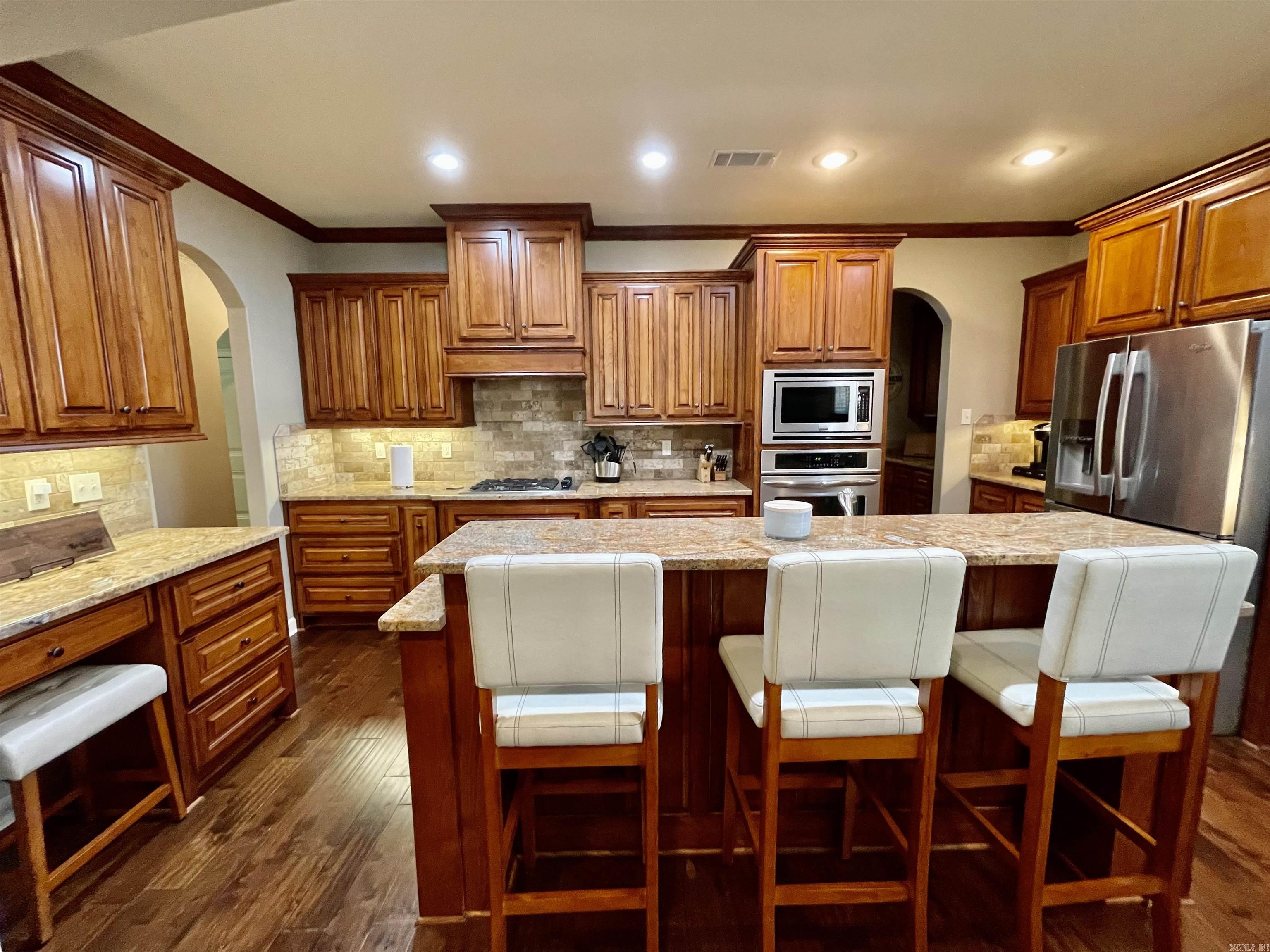 15 Forest Valley Lane
