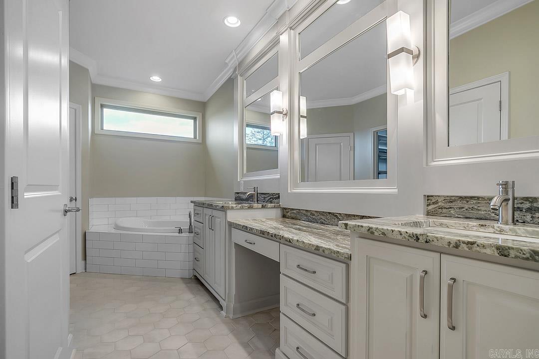 111 Willow Point Drive