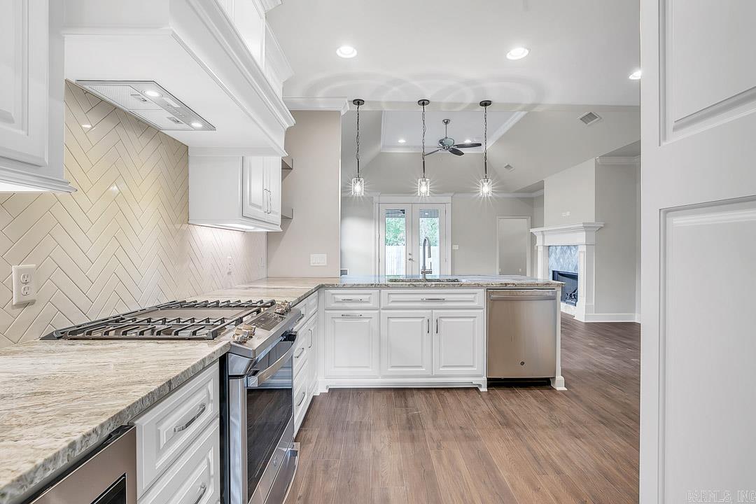 111 Willow Point Drive
