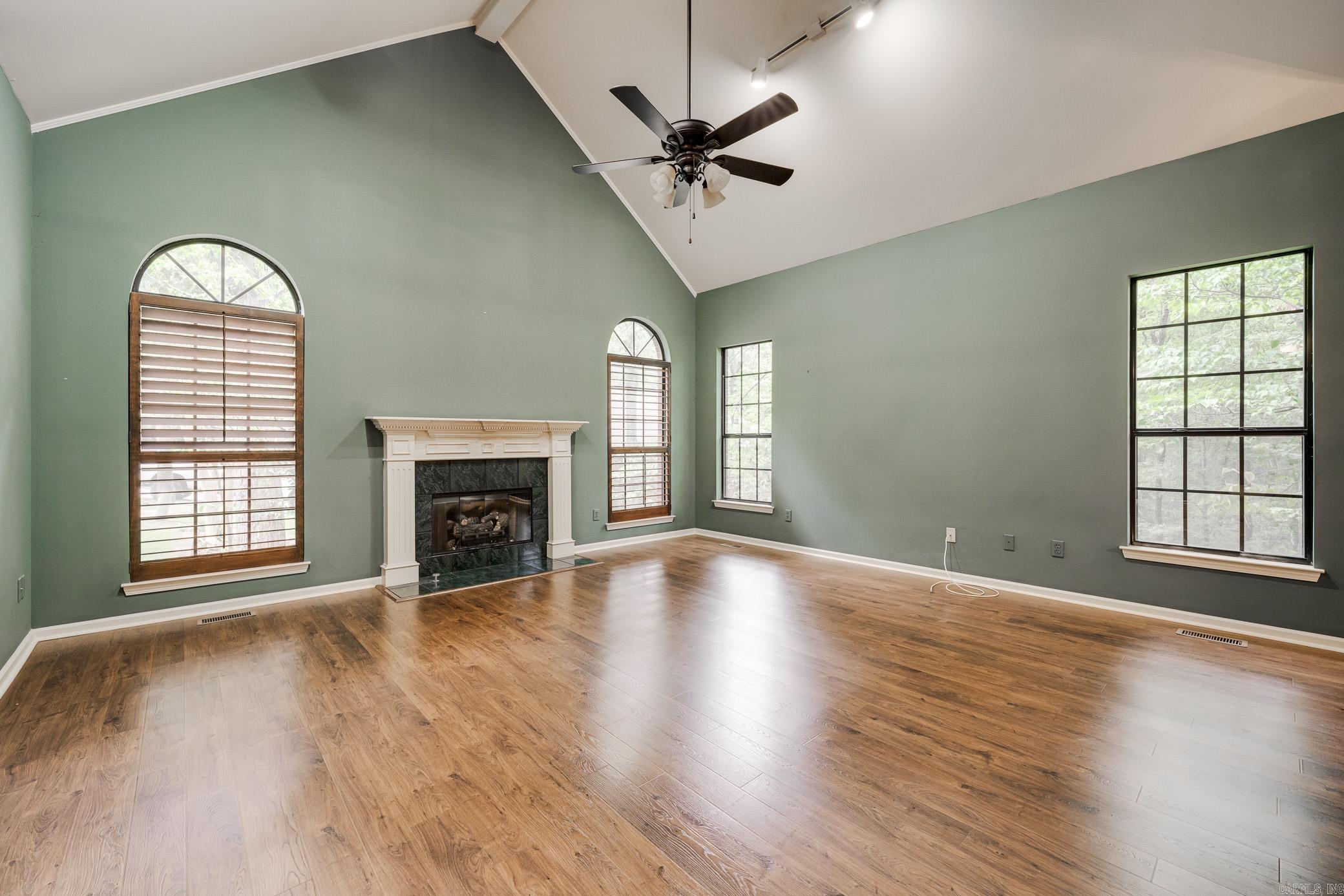 3 Surry Court