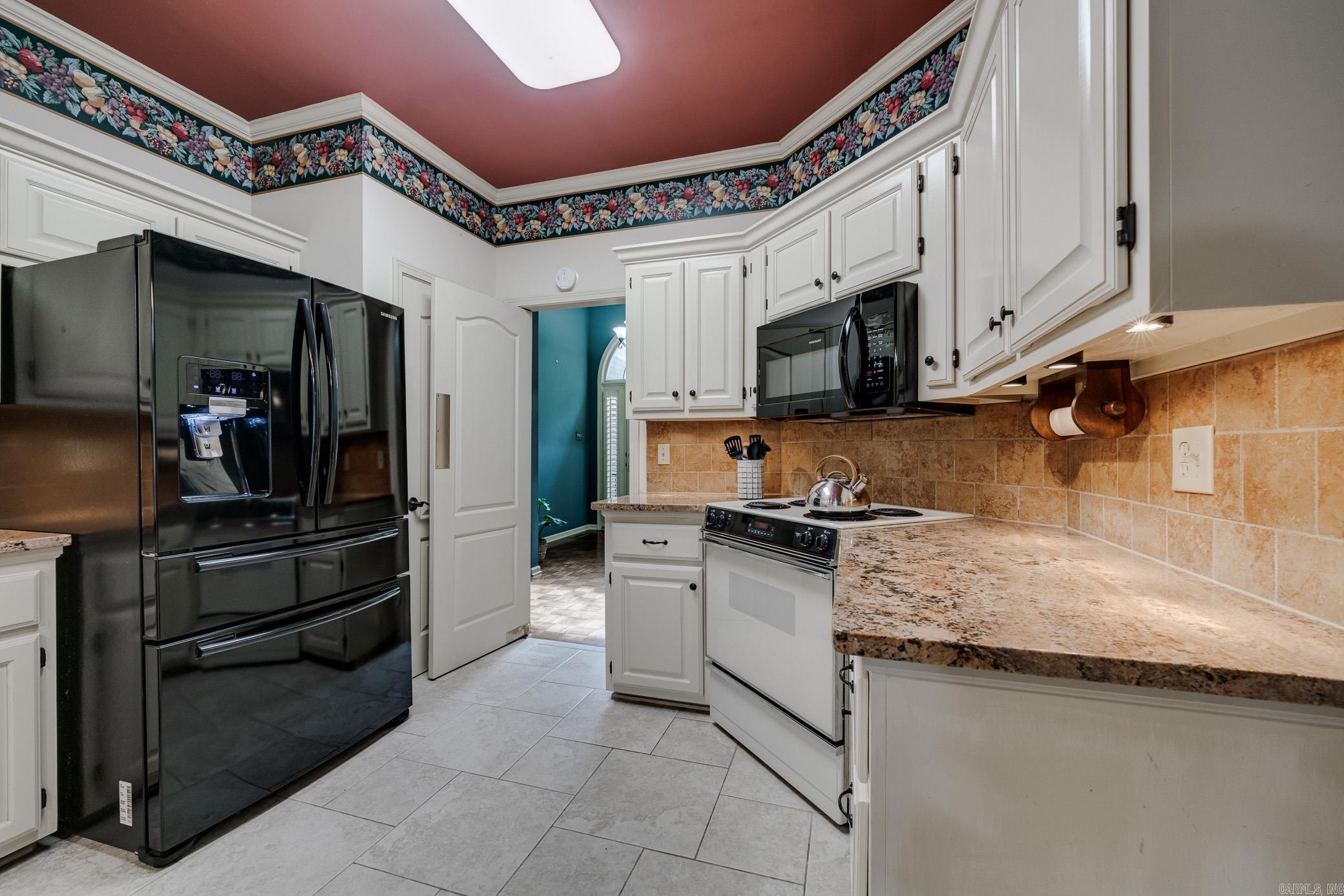 3 Surry Court