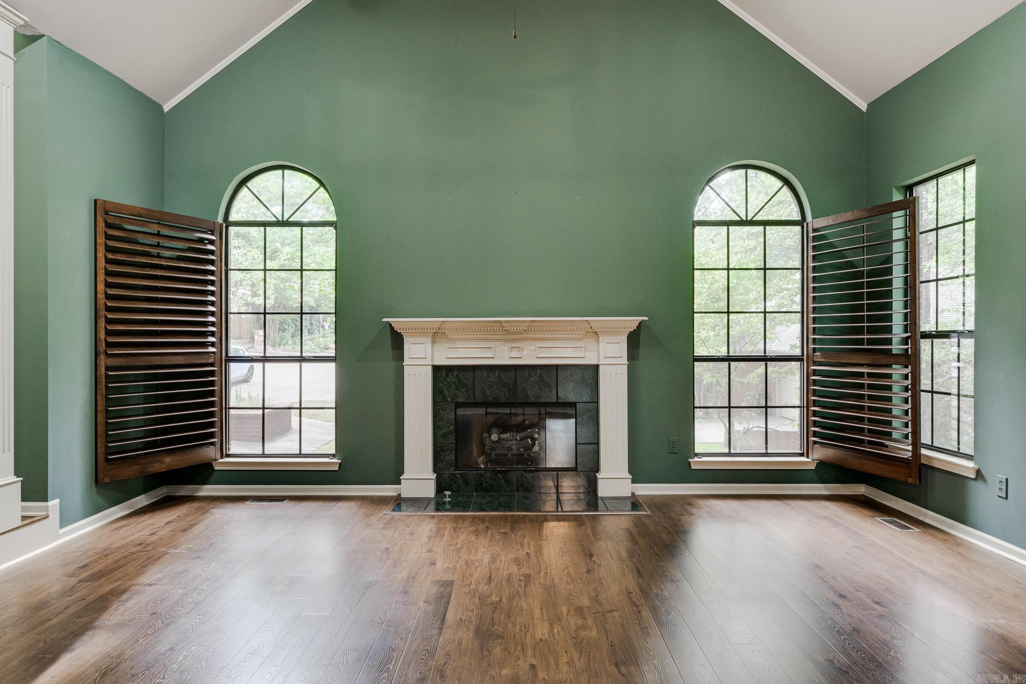 3 Surry Court