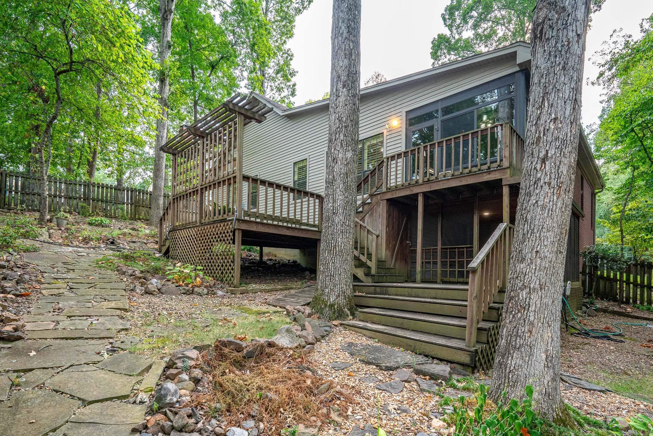 3 Surry Court