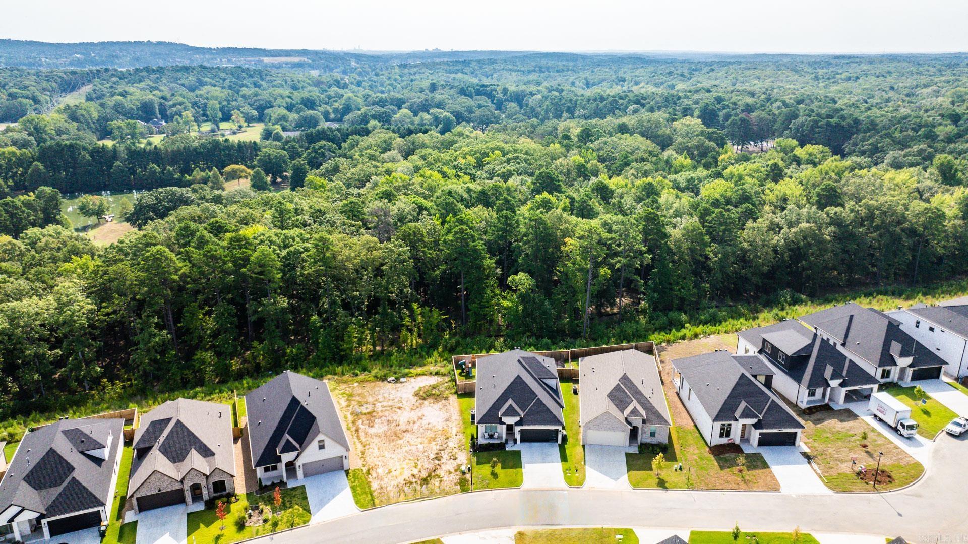 305 Fletcher Loop