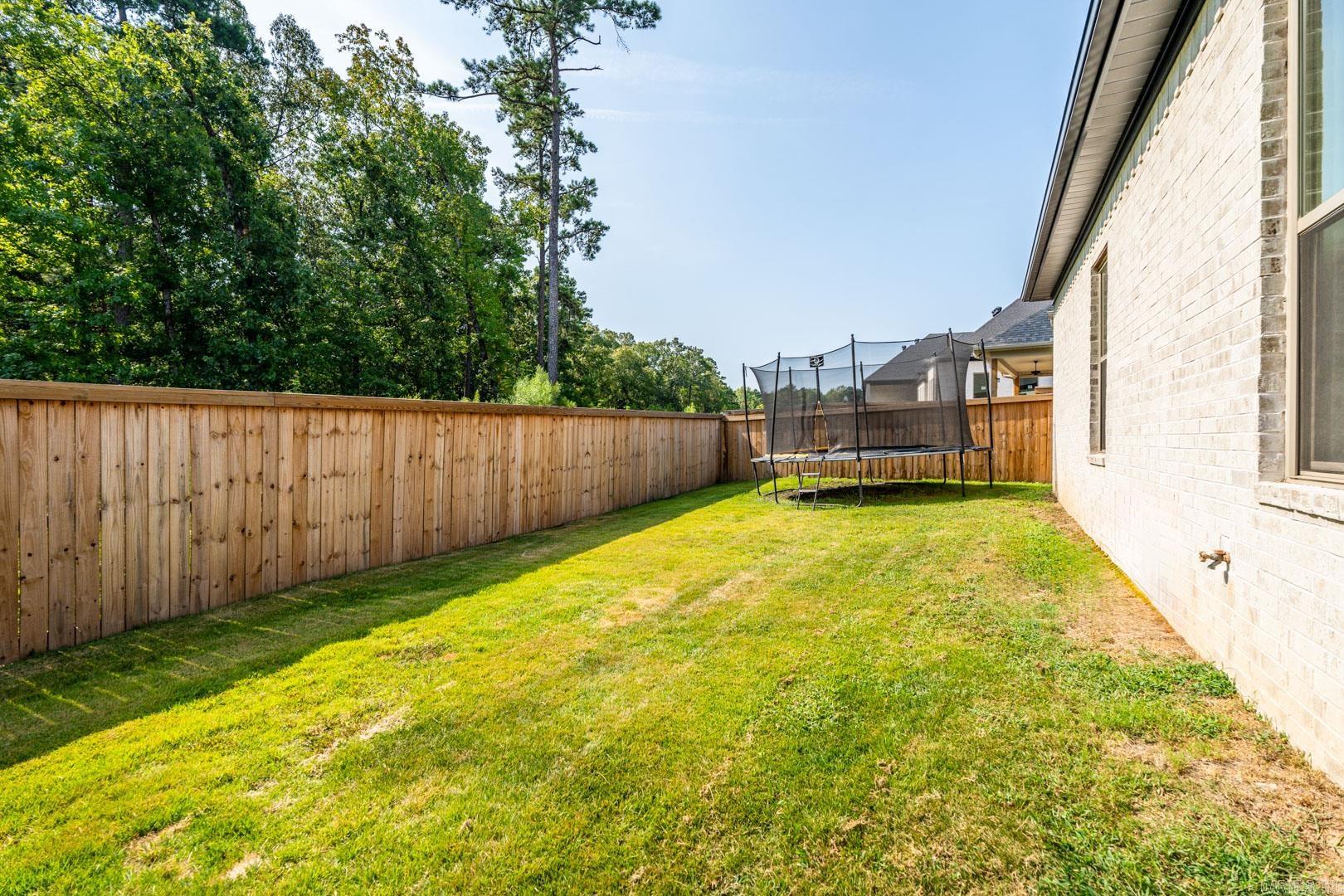 305 Fletcher Loop