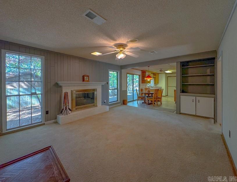 2500 Peach Tree Dr
