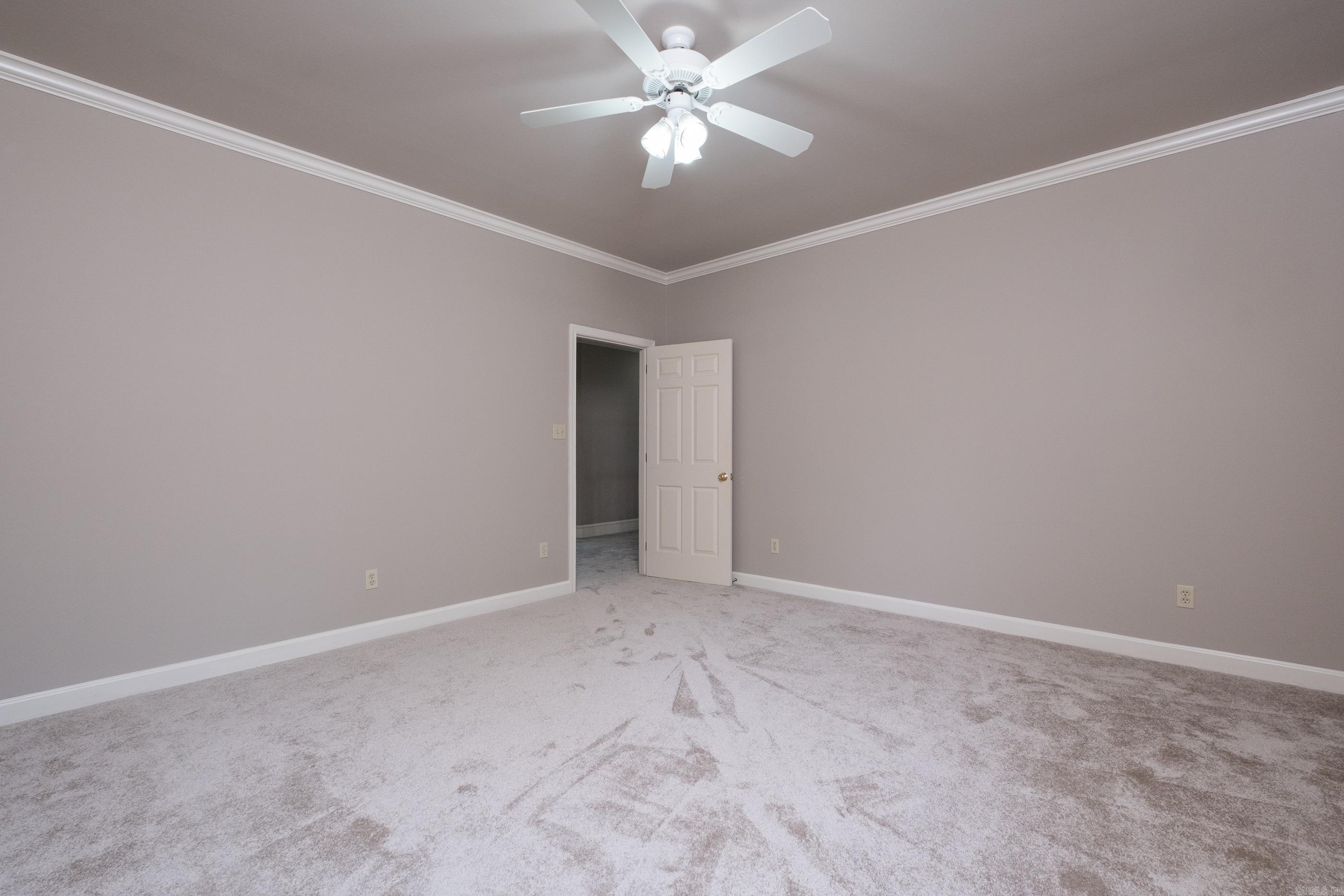 25 Iviers Drive