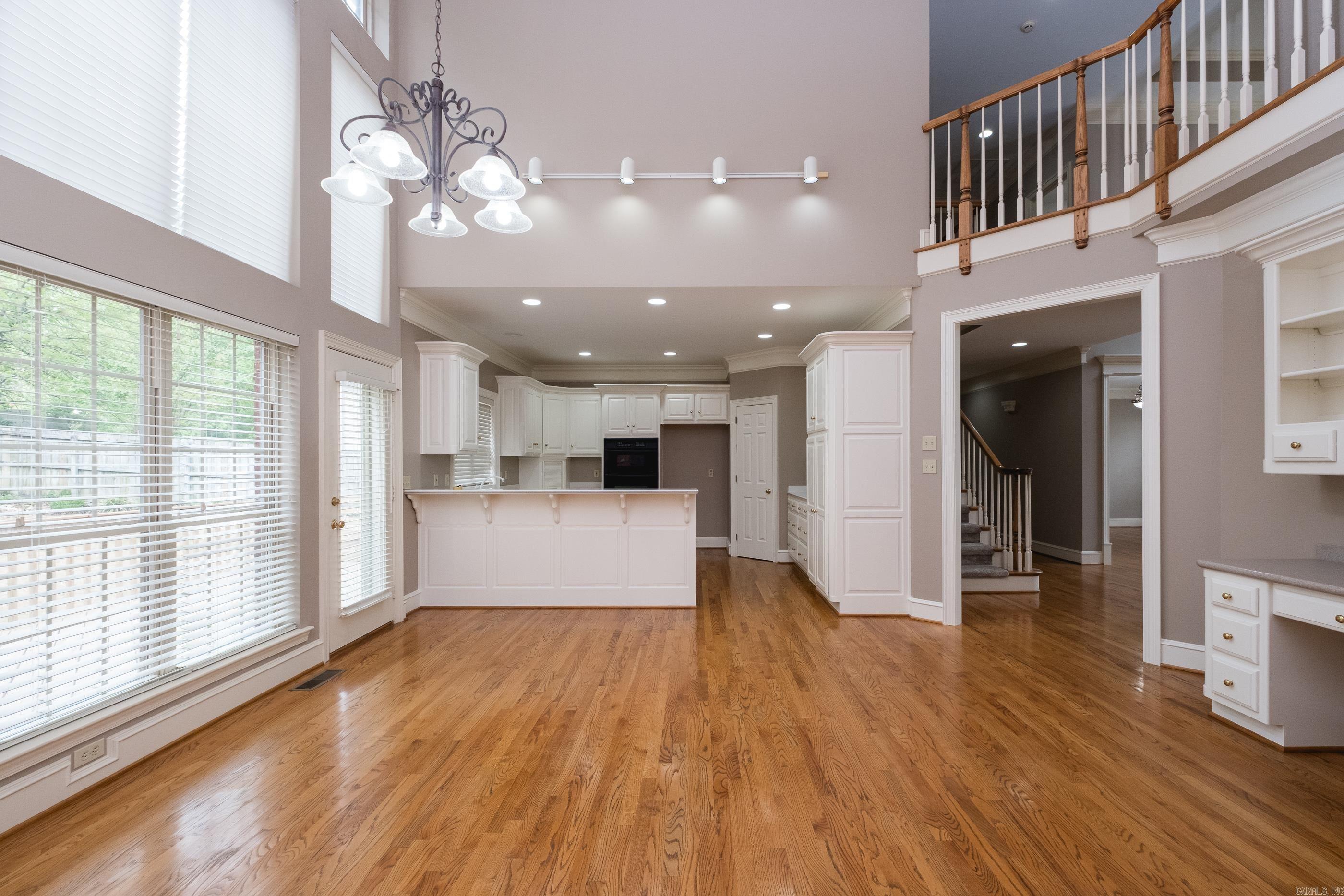 25 Iviers Drive
