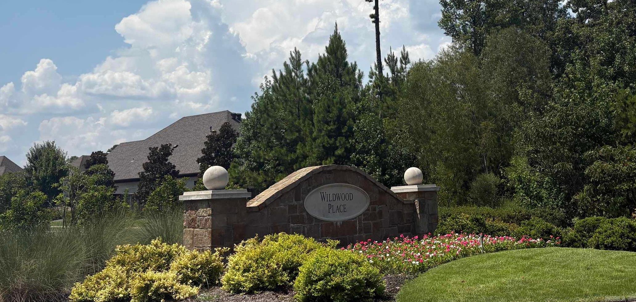 51 Wildwood Place Circle