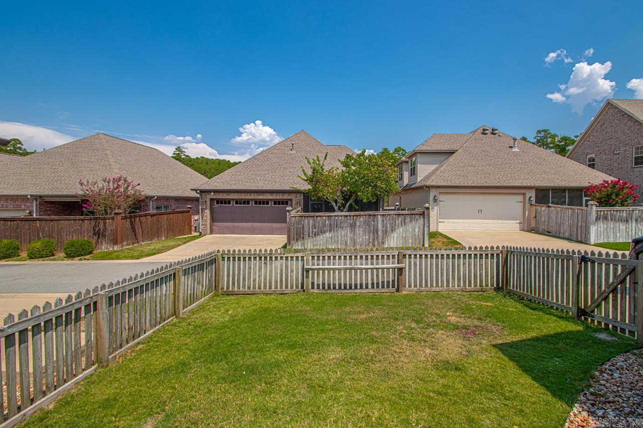 51 Wildwood Place Circle