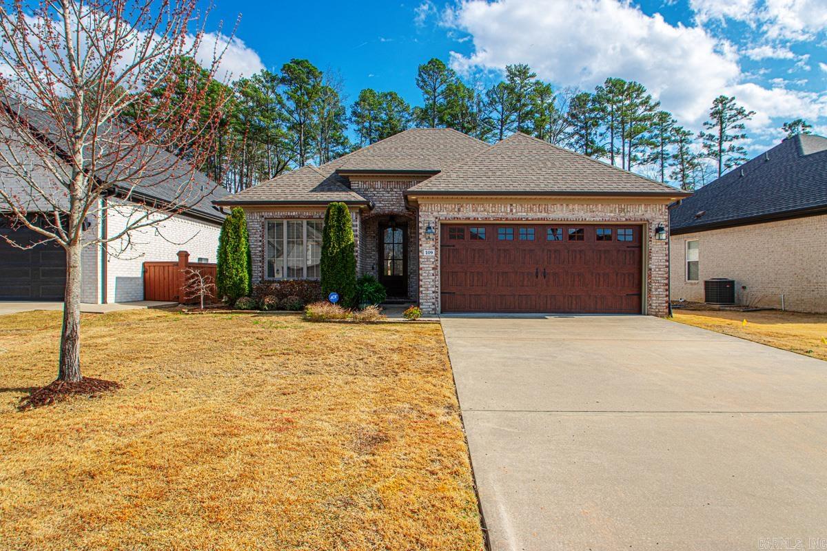 109 Rosemary Way