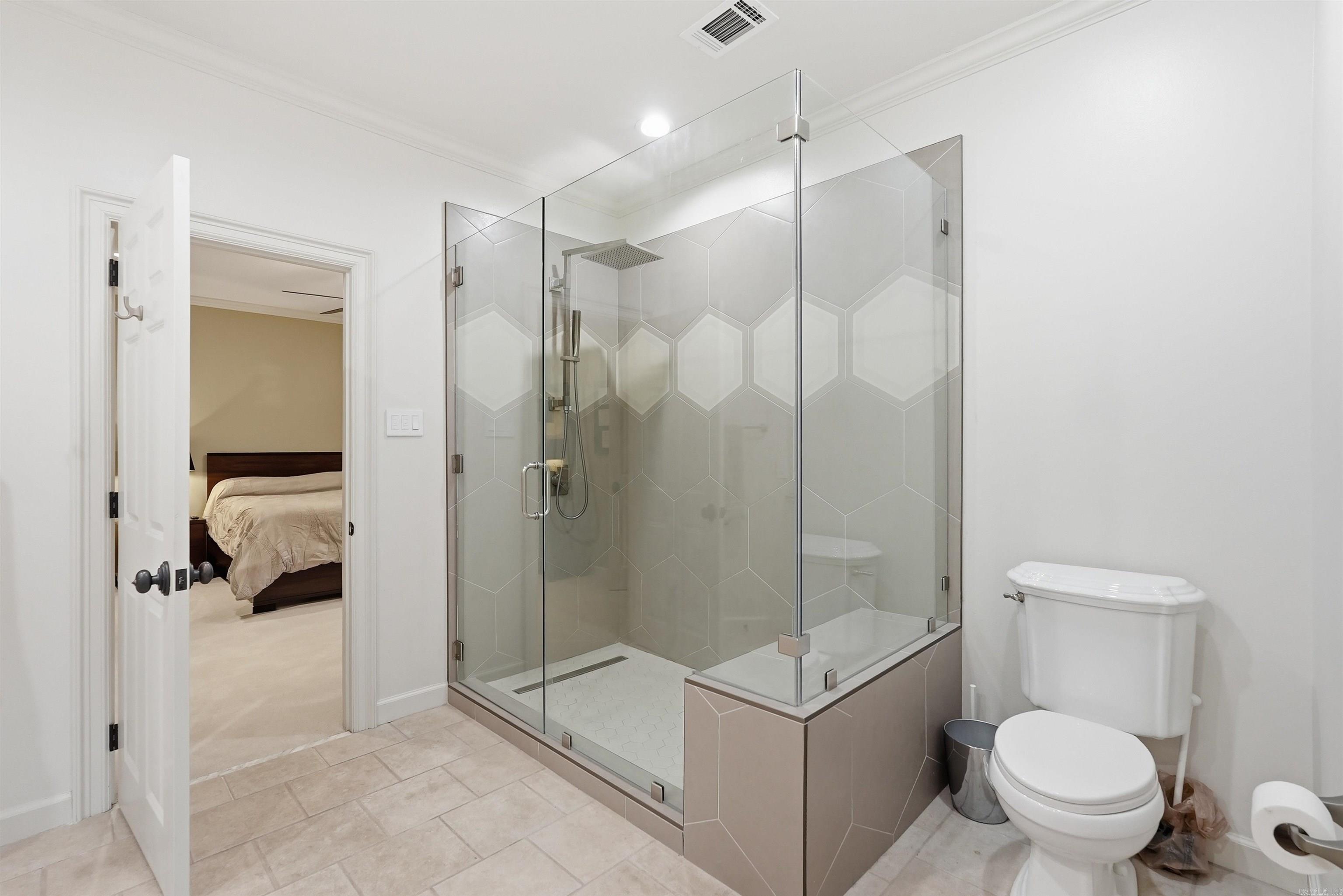 302 Hickory Creek Court