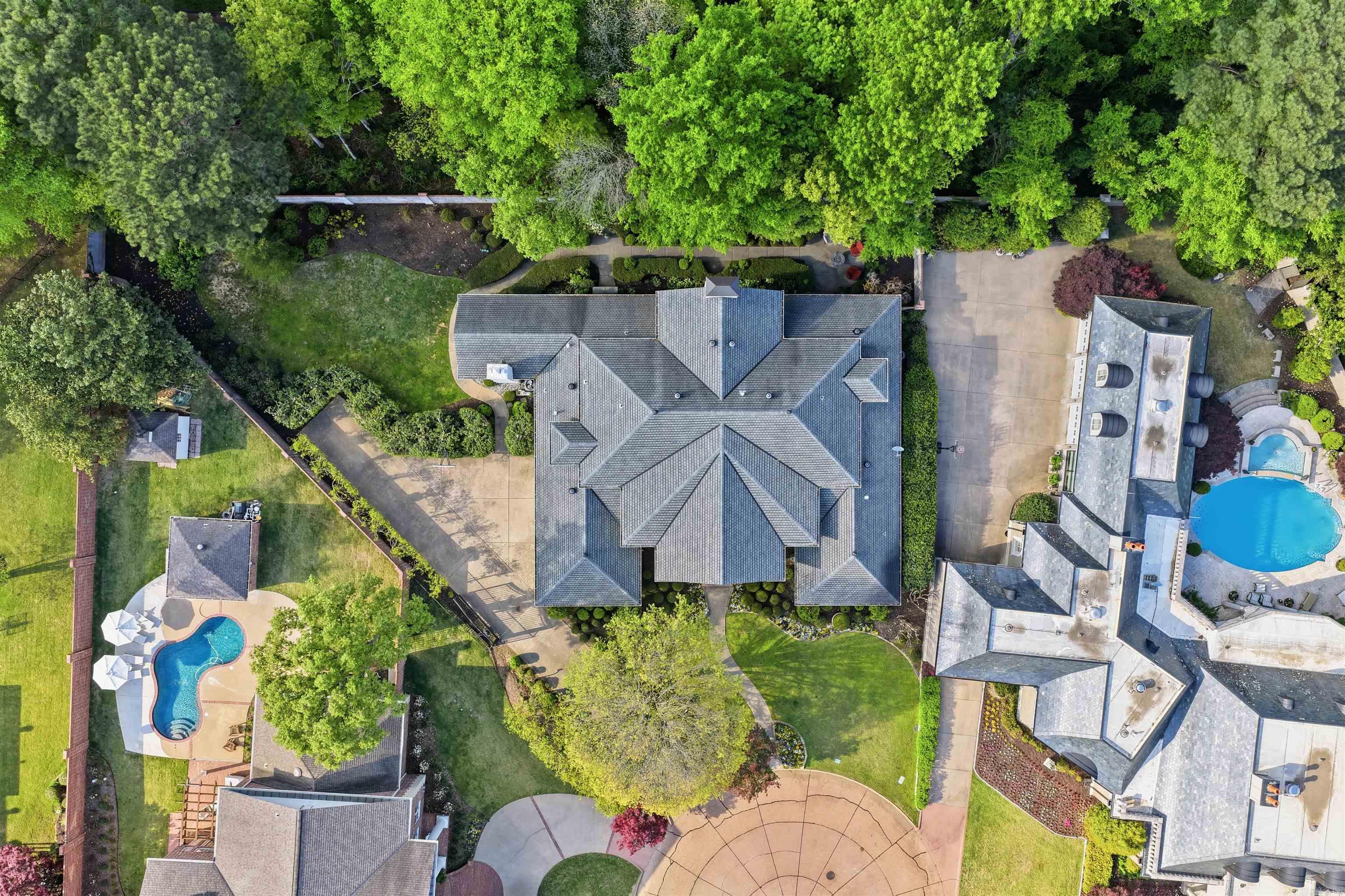 302 Hickory Creek Court