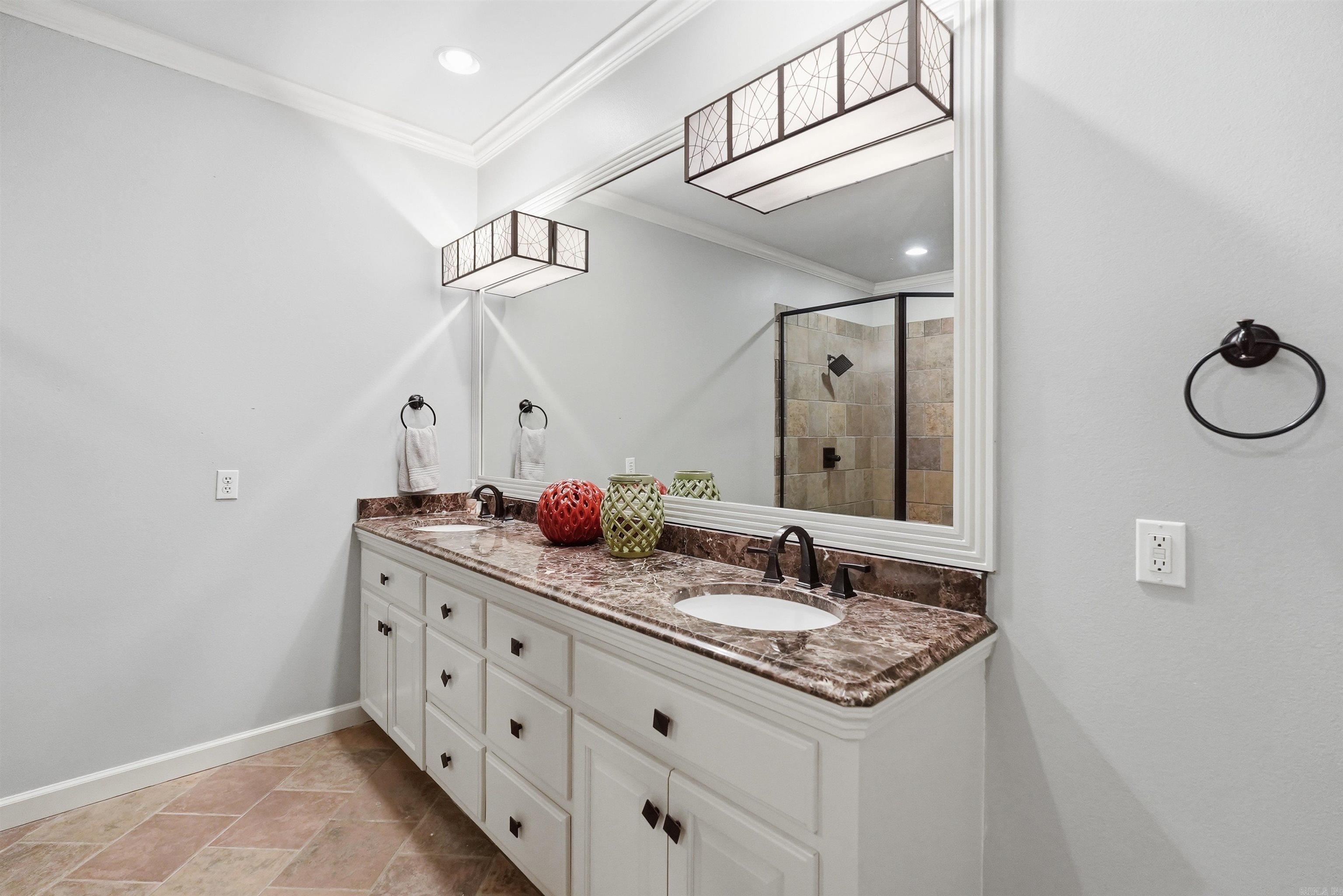 302 Hickory Creek Court