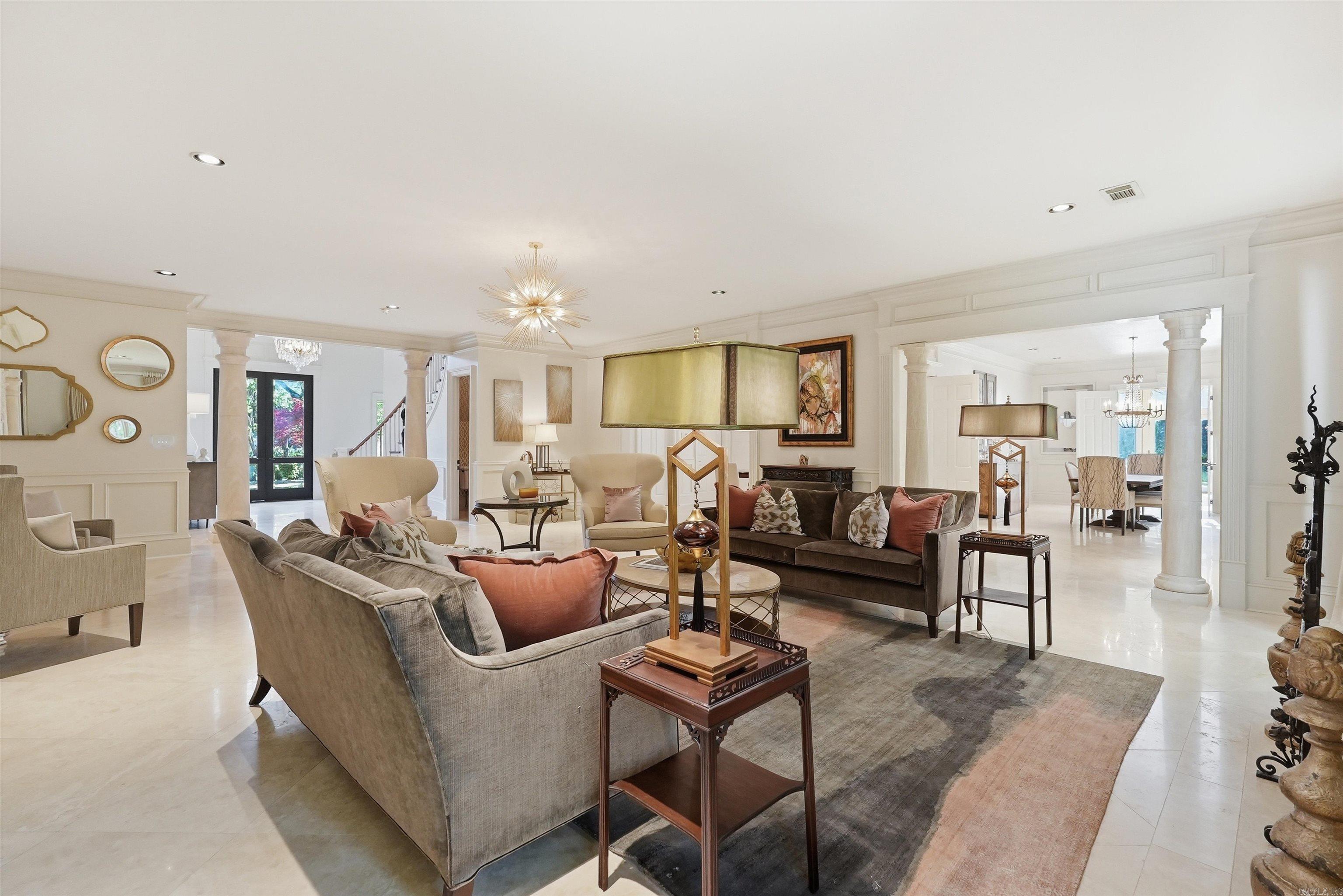 302 Hickory Creek Court