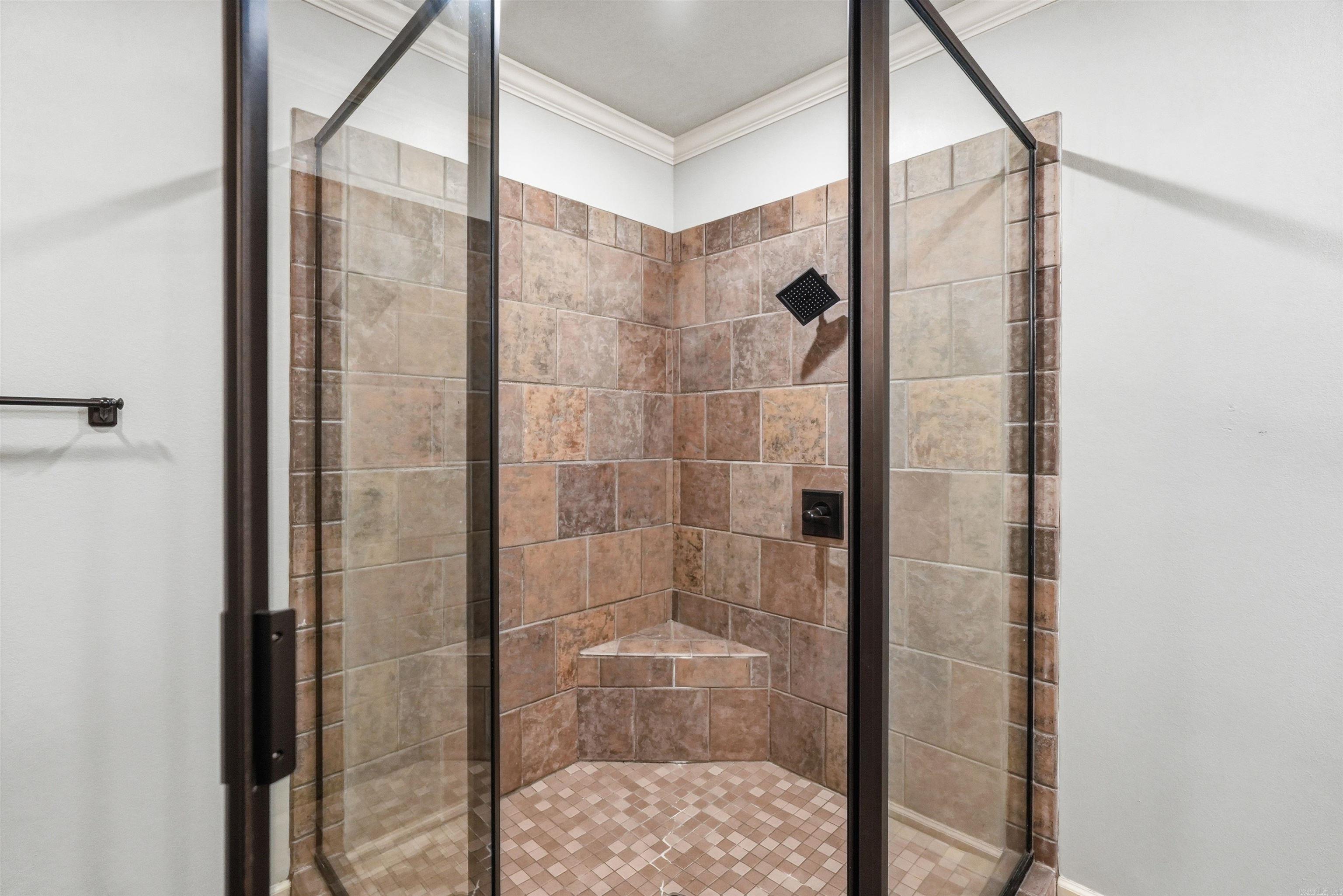 302 Hickory Creek Court