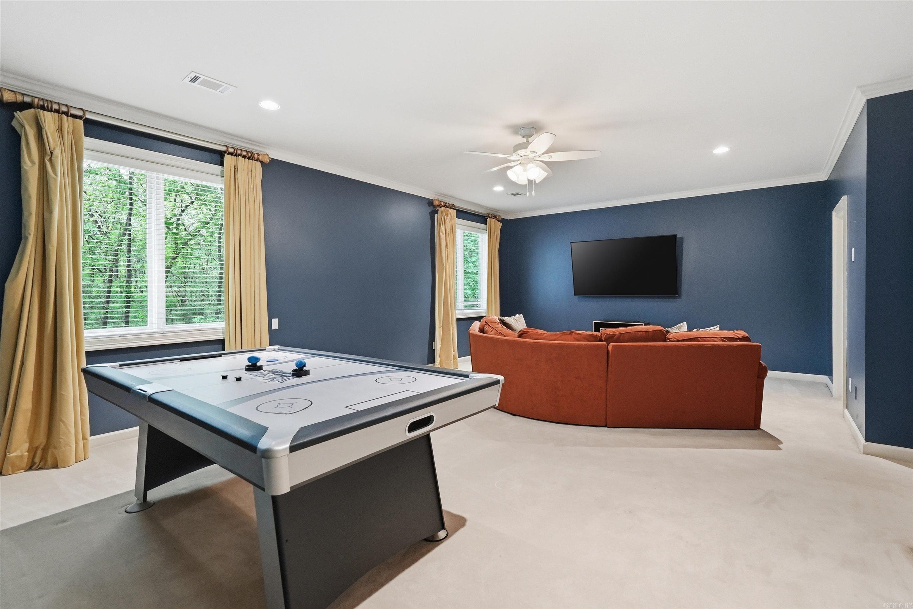 302 Hickory Creek Court