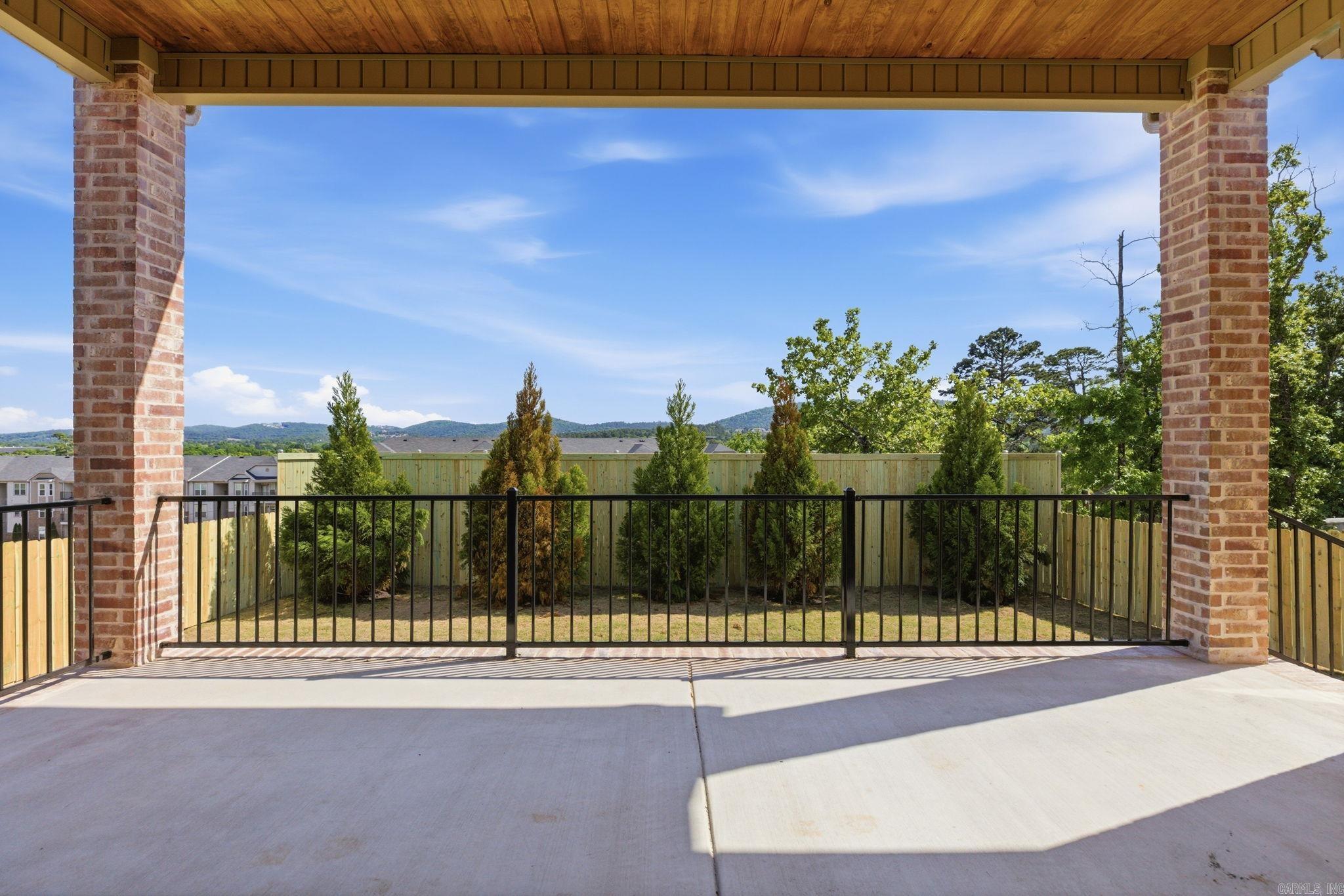 5 Mountain Brook Road