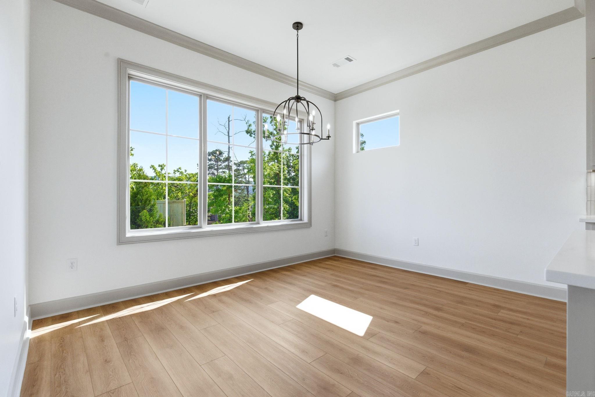 5 Mountain Brook Road