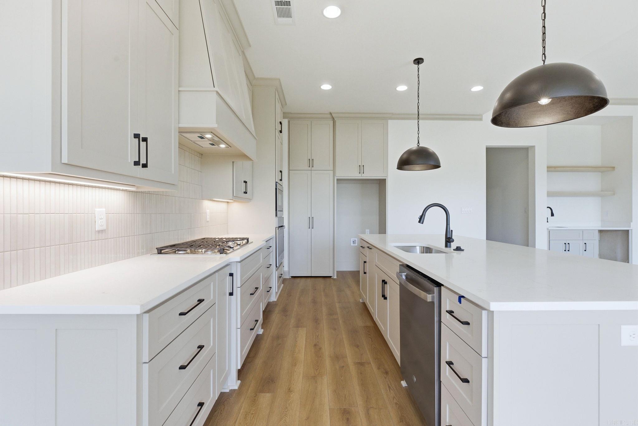5 Mountain Brook Road