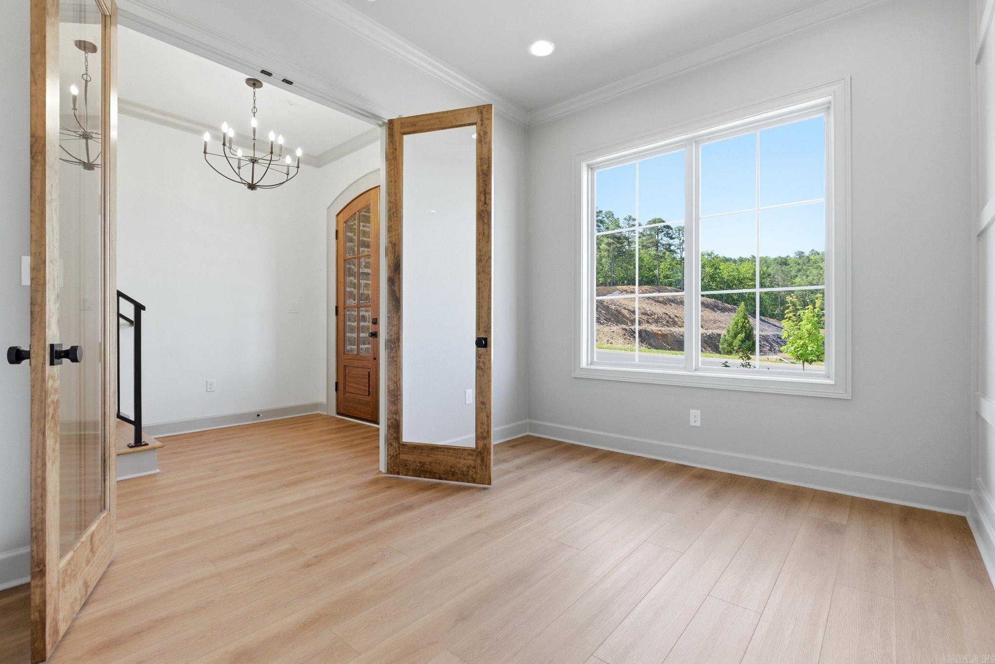 5 Mountain Brook Road