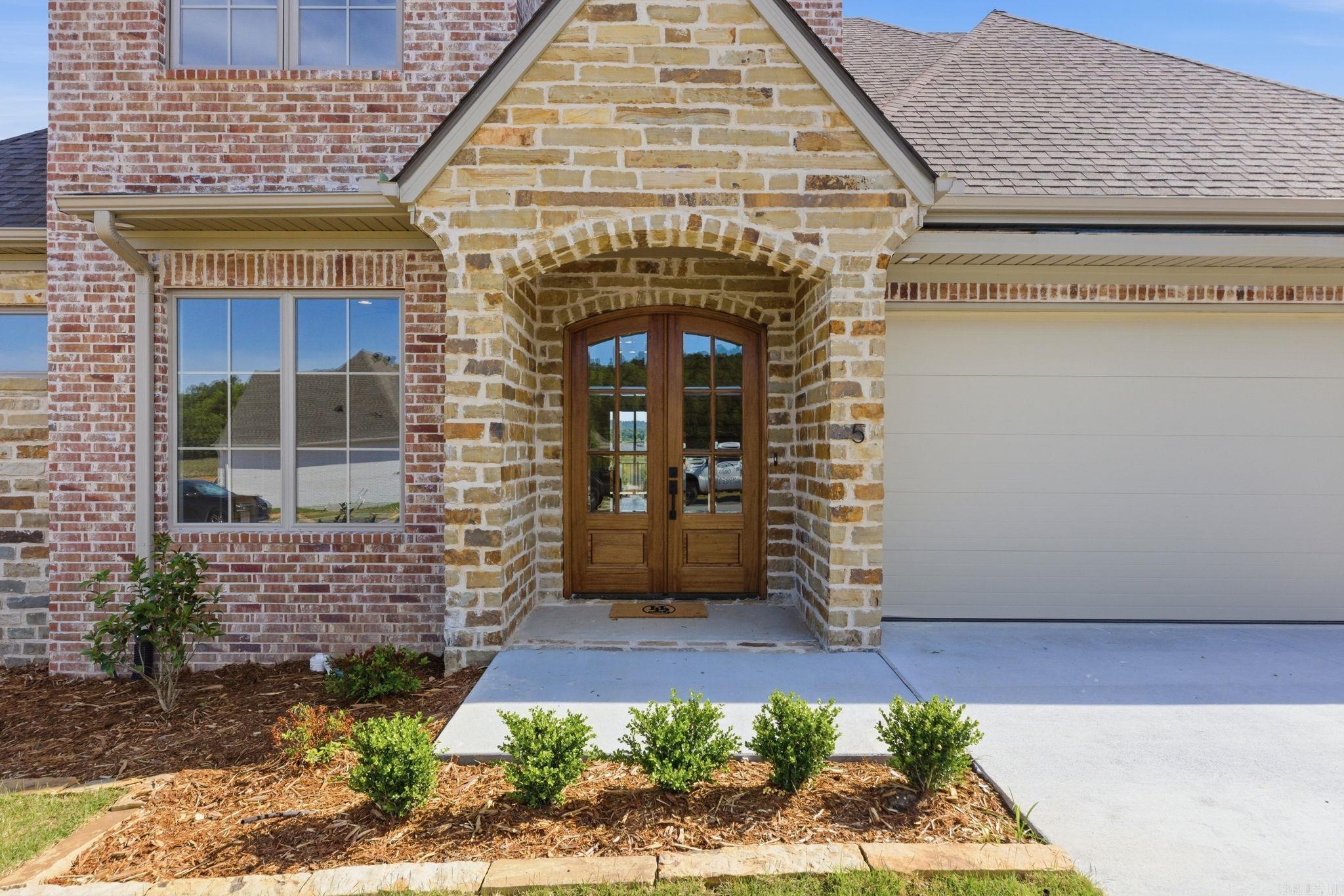 5 Mountain Brook Road